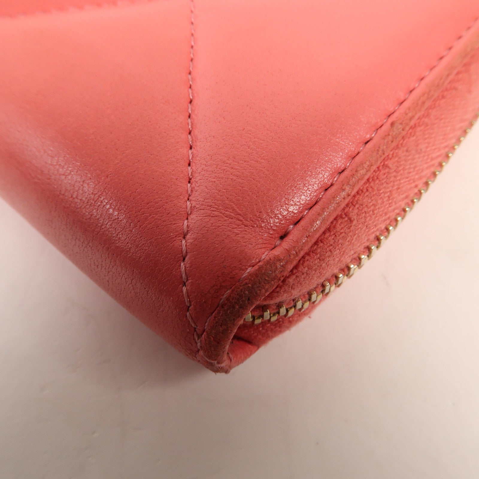 CHANEL 羊皮皮革Wallet金扣錢包