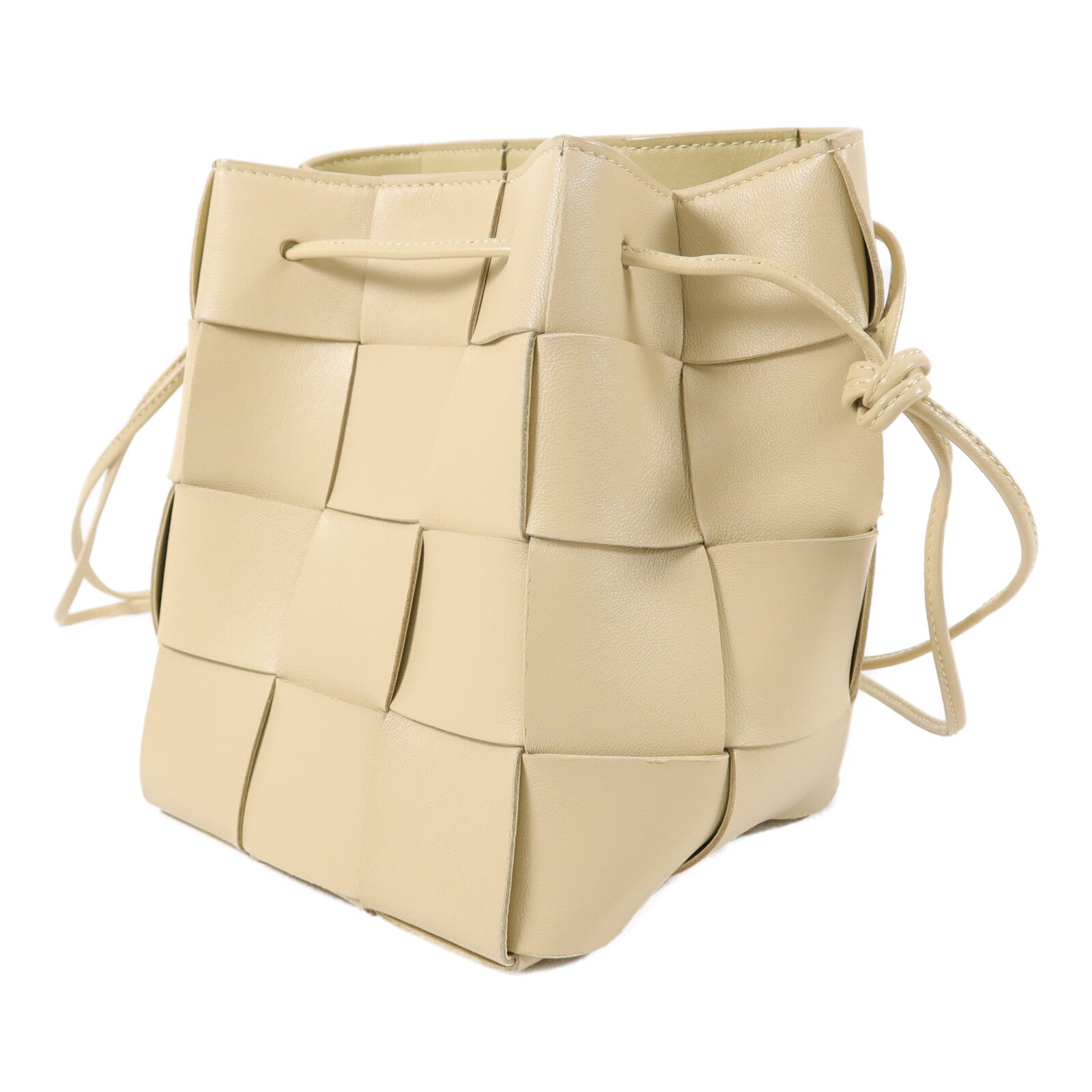 BOTTEGA VENETA 羊皮皮革Cassette Bucket肩背袋