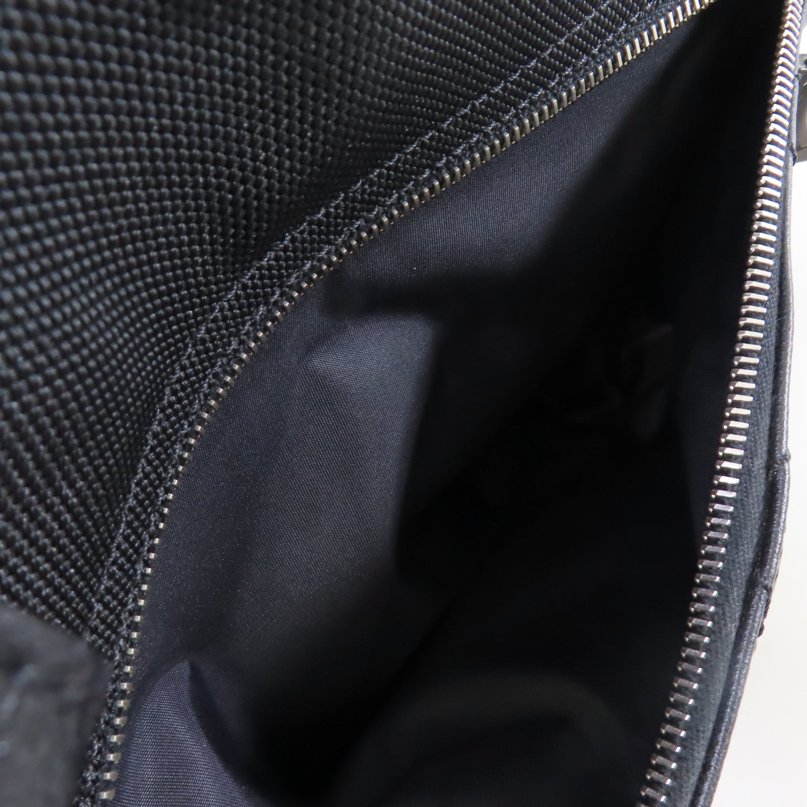 CHANEL 菱格塗層帆布Biarritz Tote Bag Large Tote Bag銀扣肩背袋