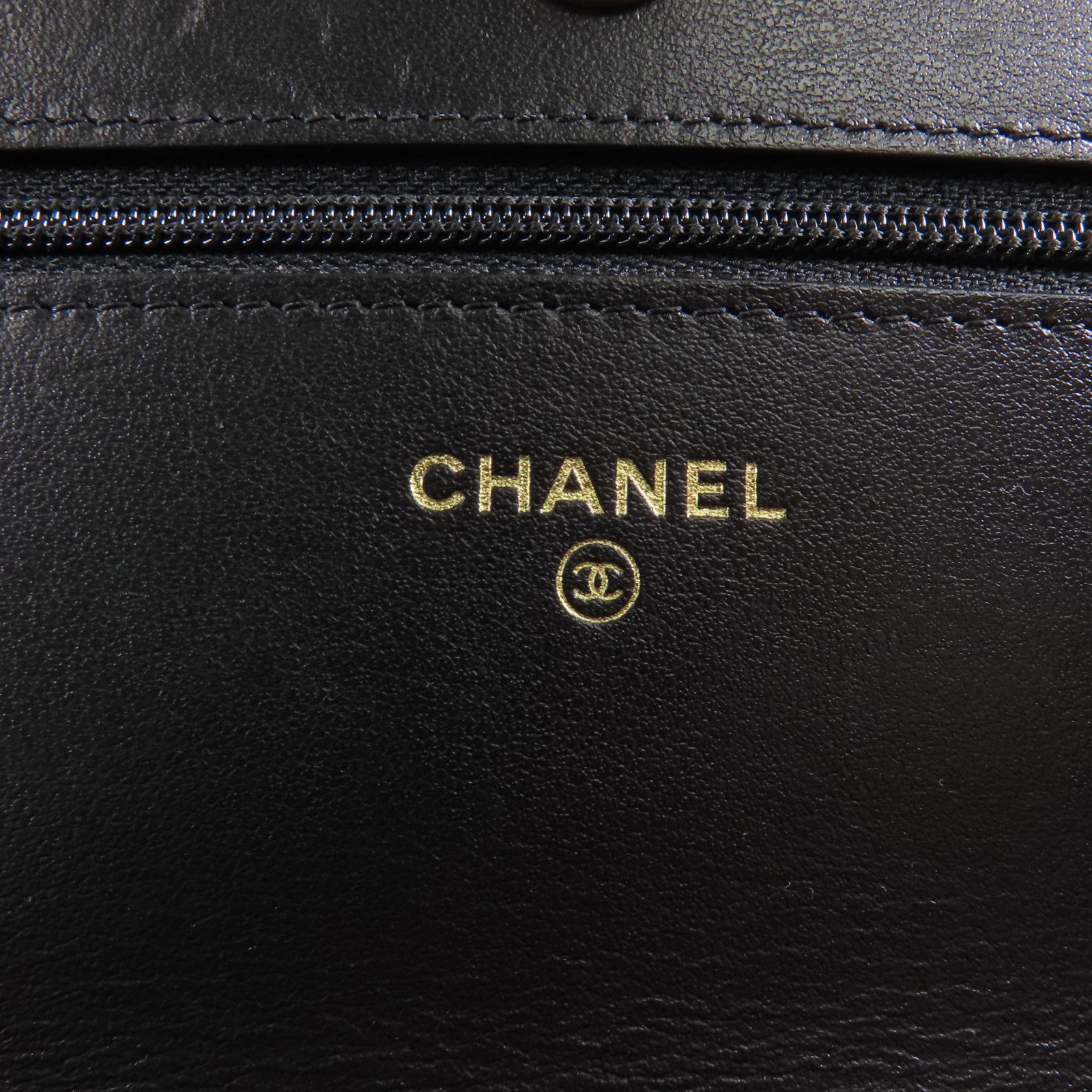 CHANEL 帆布19WOC Wallet On Chain鏈帶肩背袋
