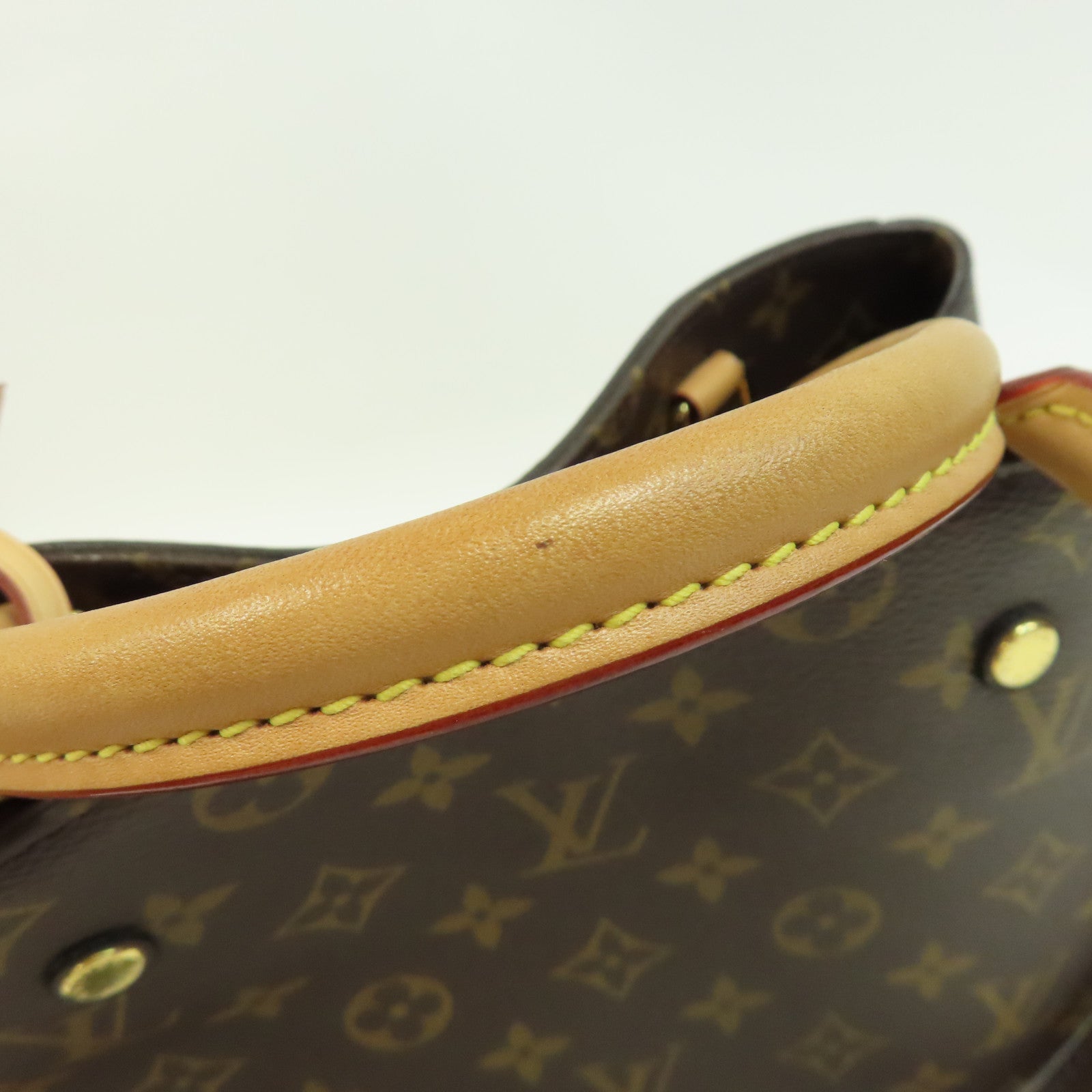 LOUIS VUITTON Monogram Montaigne MM金扣手挽肩背兩用袋啡色