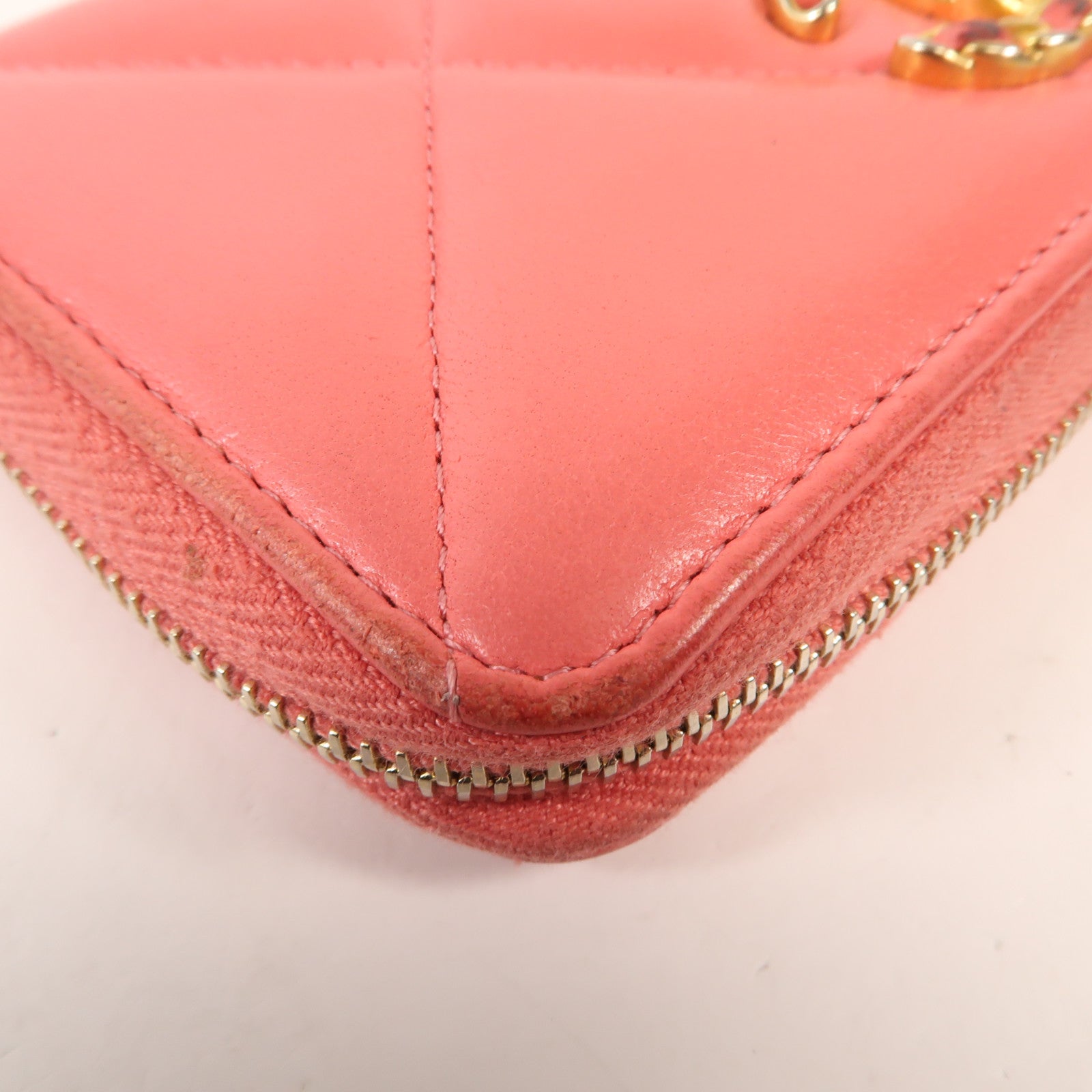 CHANEL 【激減優惠】羊皮皮革Wallet金扣錢包