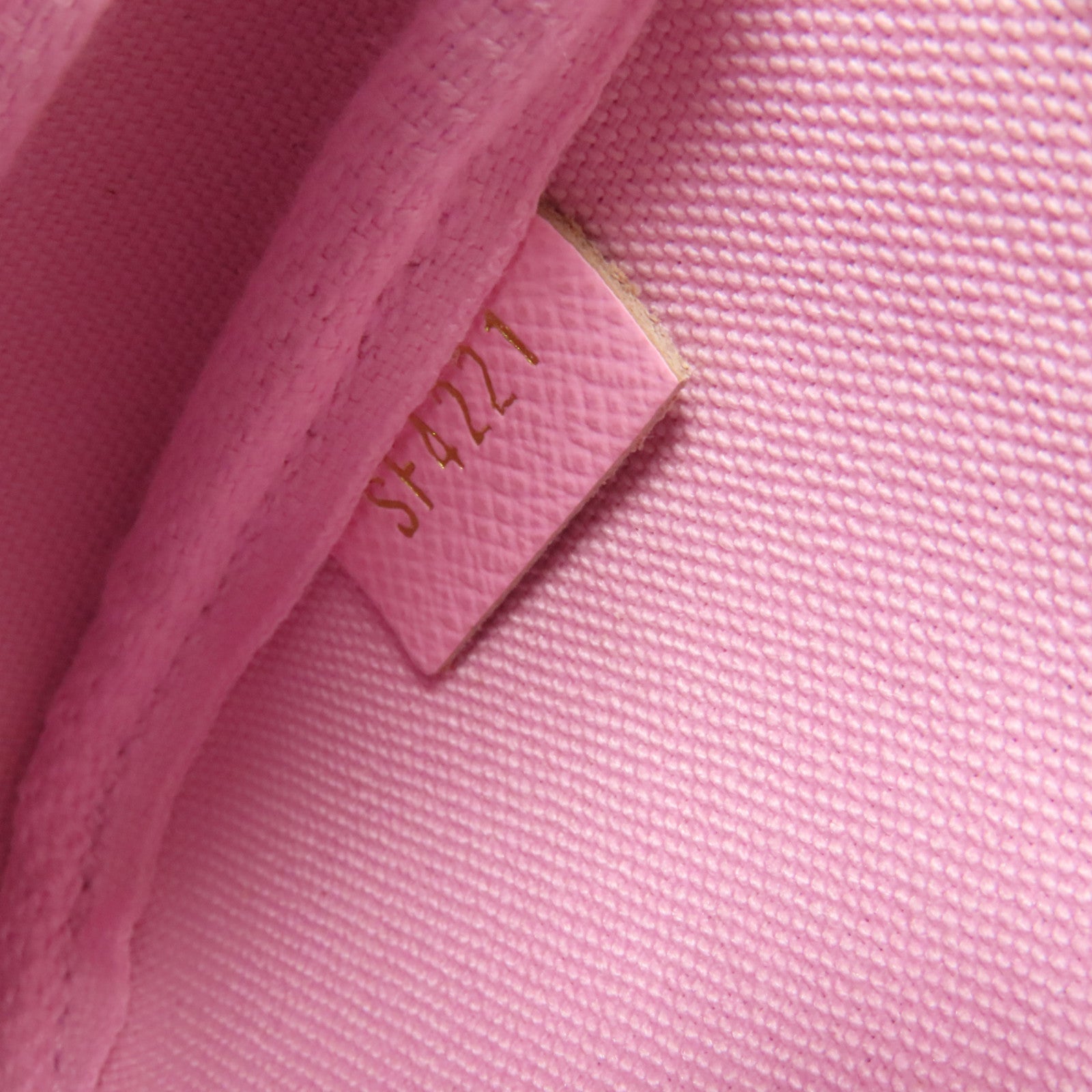 LOUIS VUITTON Monogram Pochette Accessoires金扣手挽袋