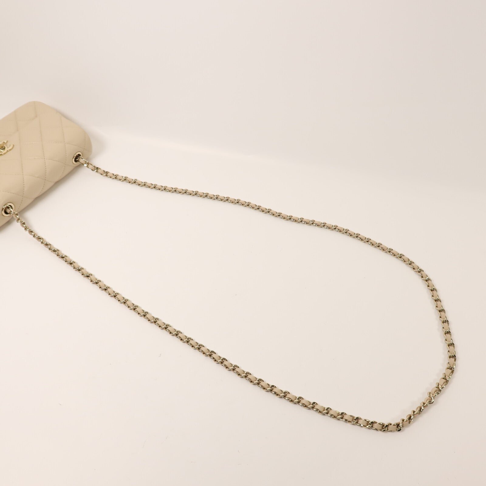 CHANEL 羊皮皮革Chain Shoulder金扣鏈帶肩背袋