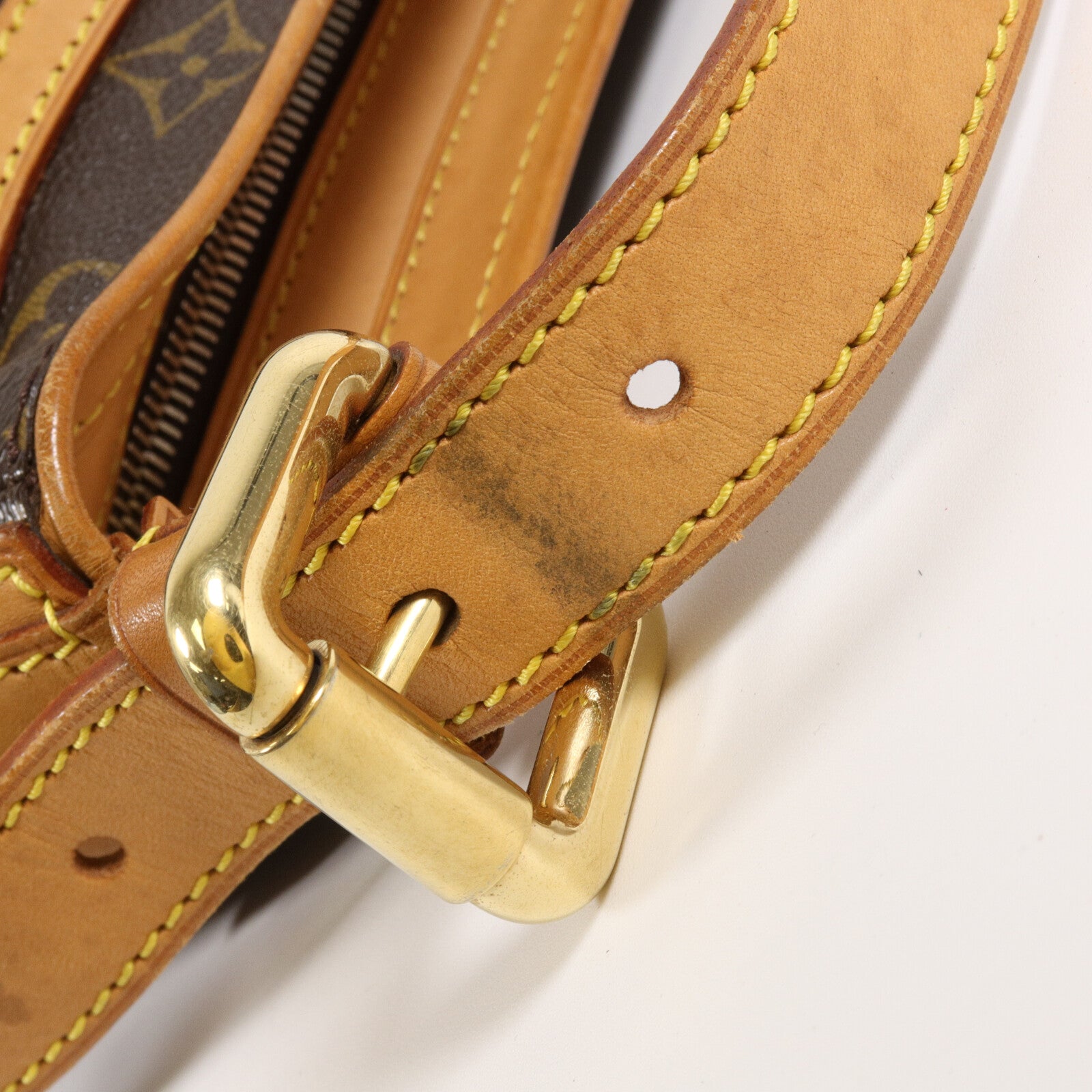 LOUIS VUITTON Monogram Hudson GM肩背袋