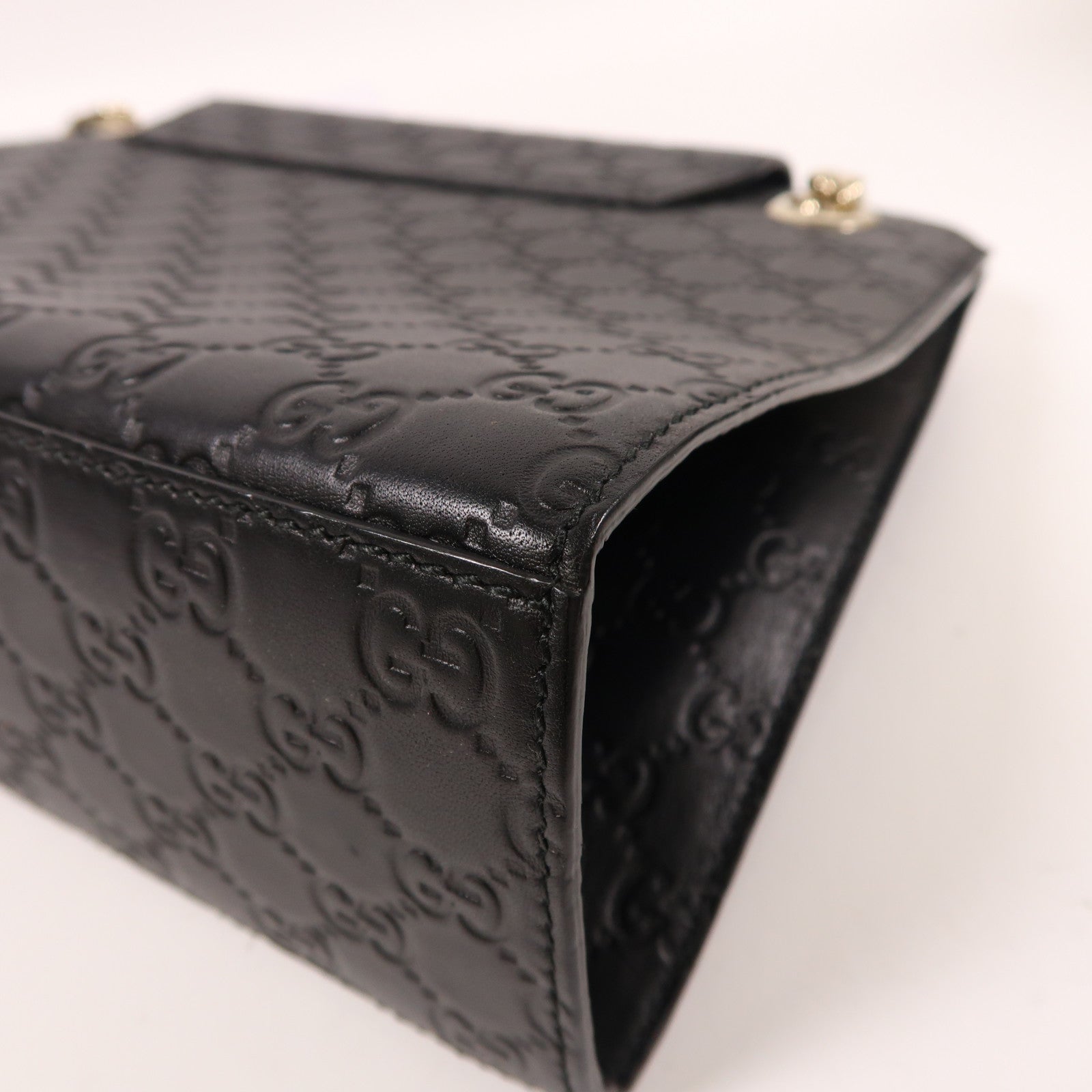 GUCCI 牛皮皮革Emilie金扣鏈帶肩背袋黑色