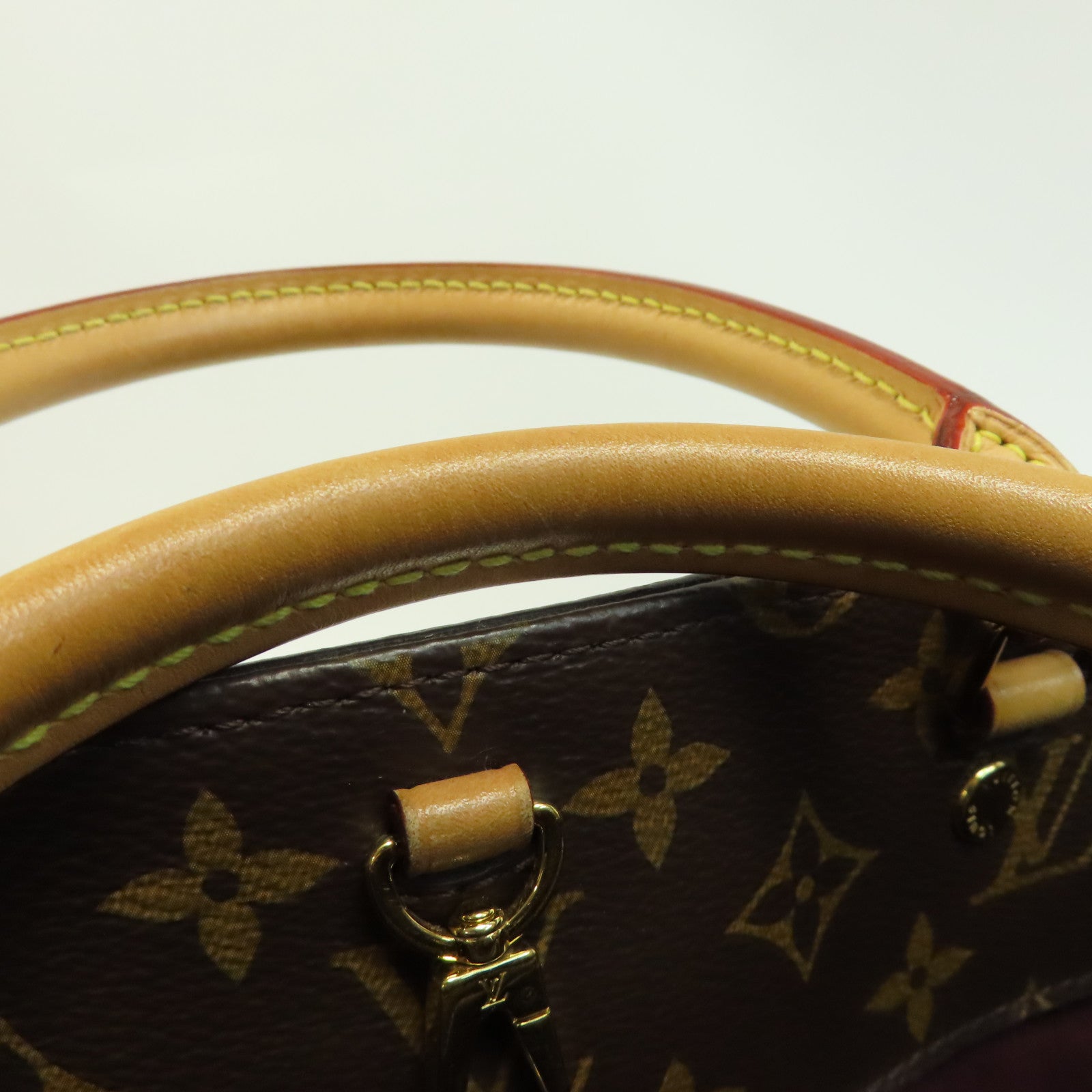 LOUIS VUITTON Monogram Montaigne MM金扣手挽肩背兩用袋啡色