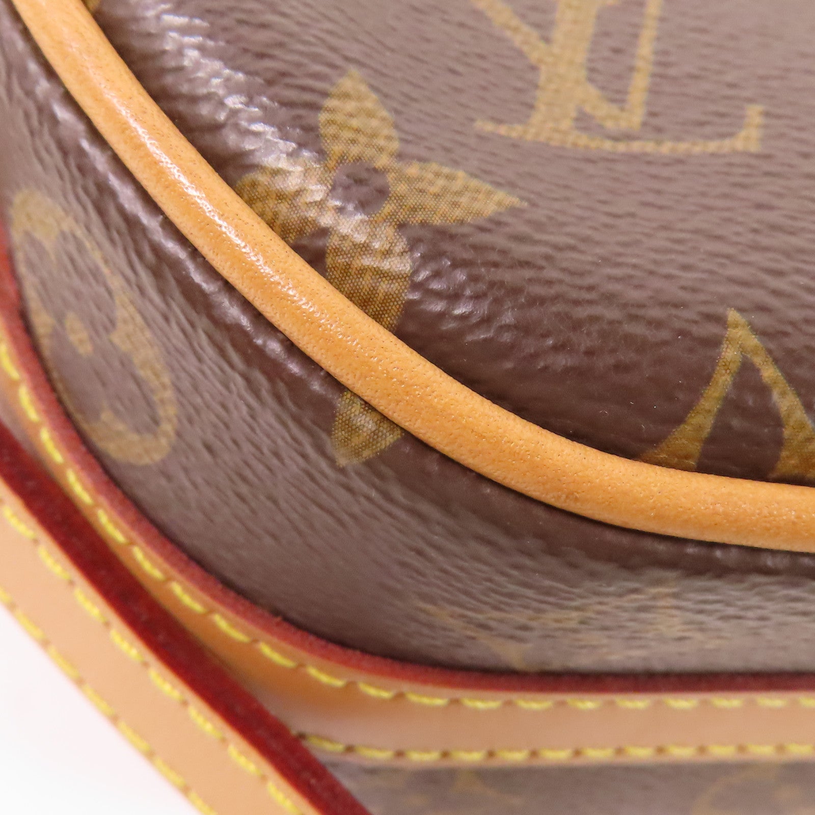 LOUIS VUITTON 【激減優惠】Monogram Boite Chapeau Souple PM金扣肩背袋