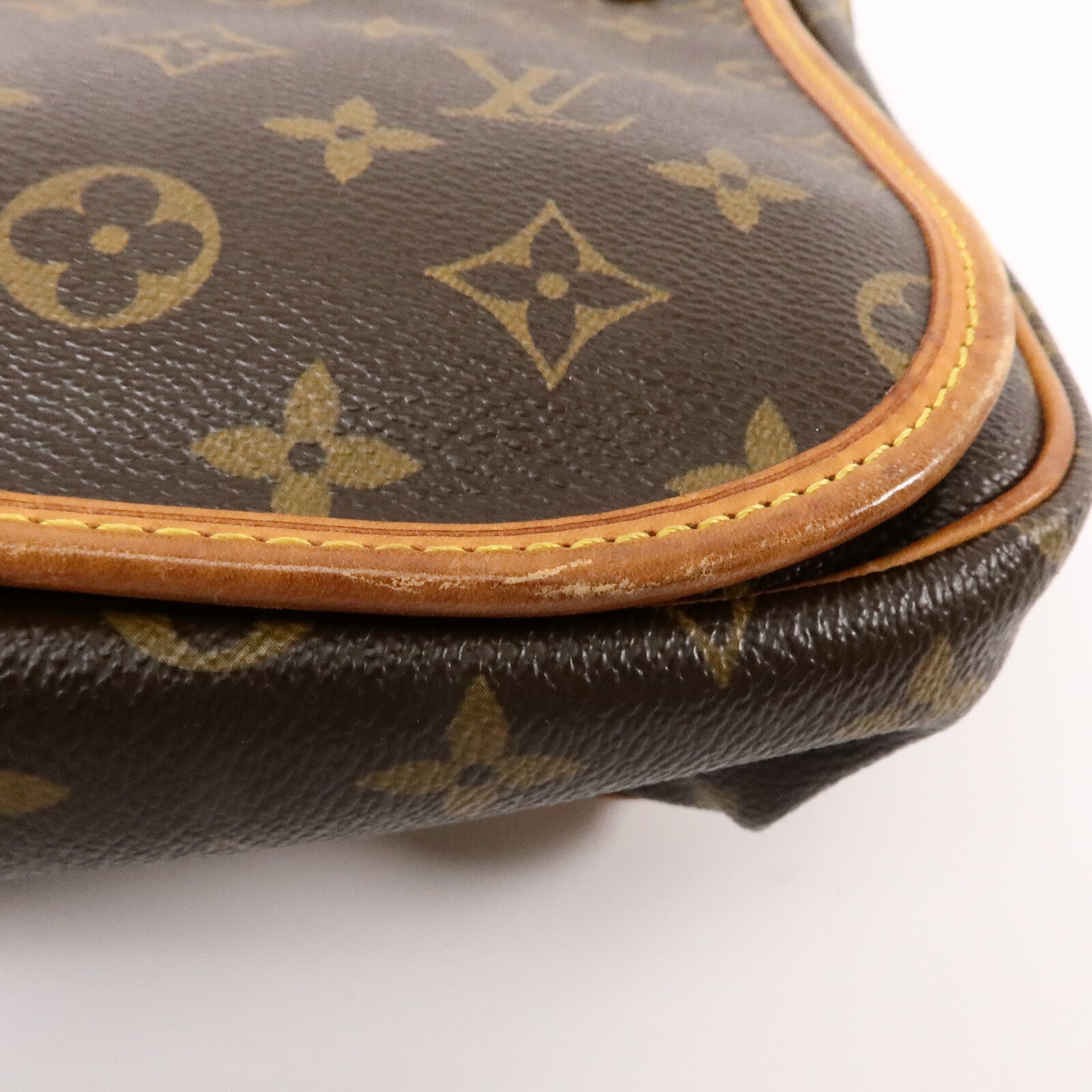 LOUIS VUITTON Monogram Bosphore金扣肩背袋