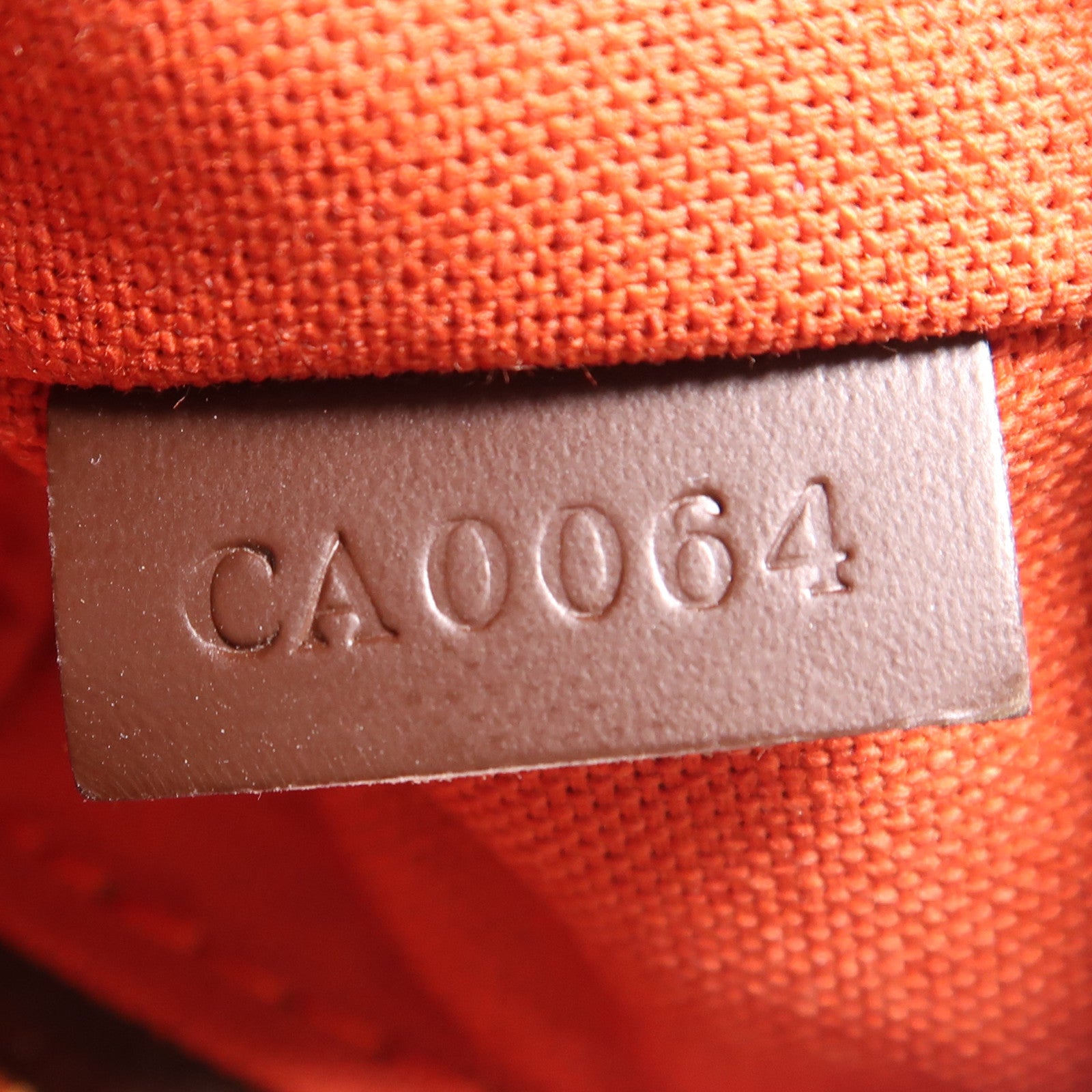 LOUIS VUITTON Damier Olaf MM金扣肩背袋棕色