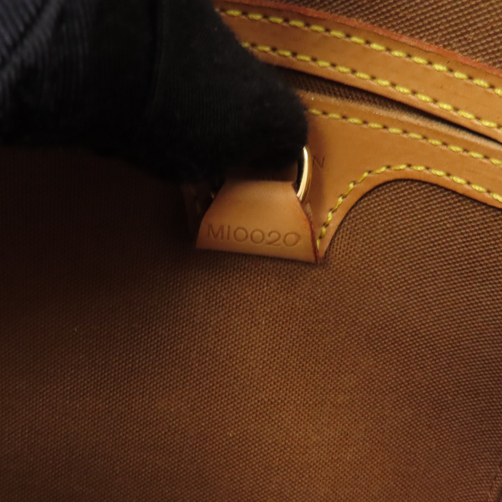 LOUIS VUITTON Monogram Ellipse PM金扣手挽袋啡色