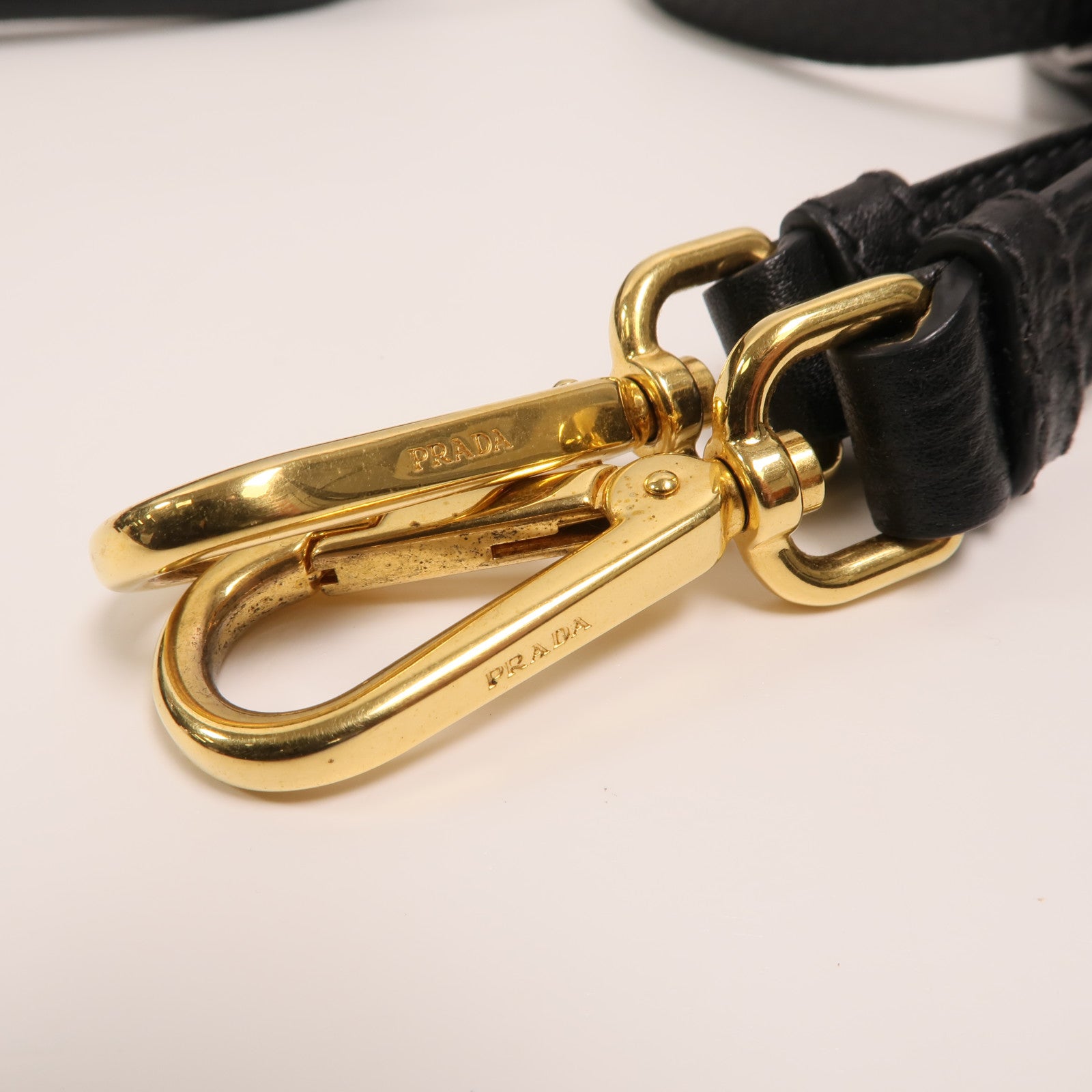 PRADA 牛皮皮革Vitello Phoenix金扣手挽肩背兩用袋