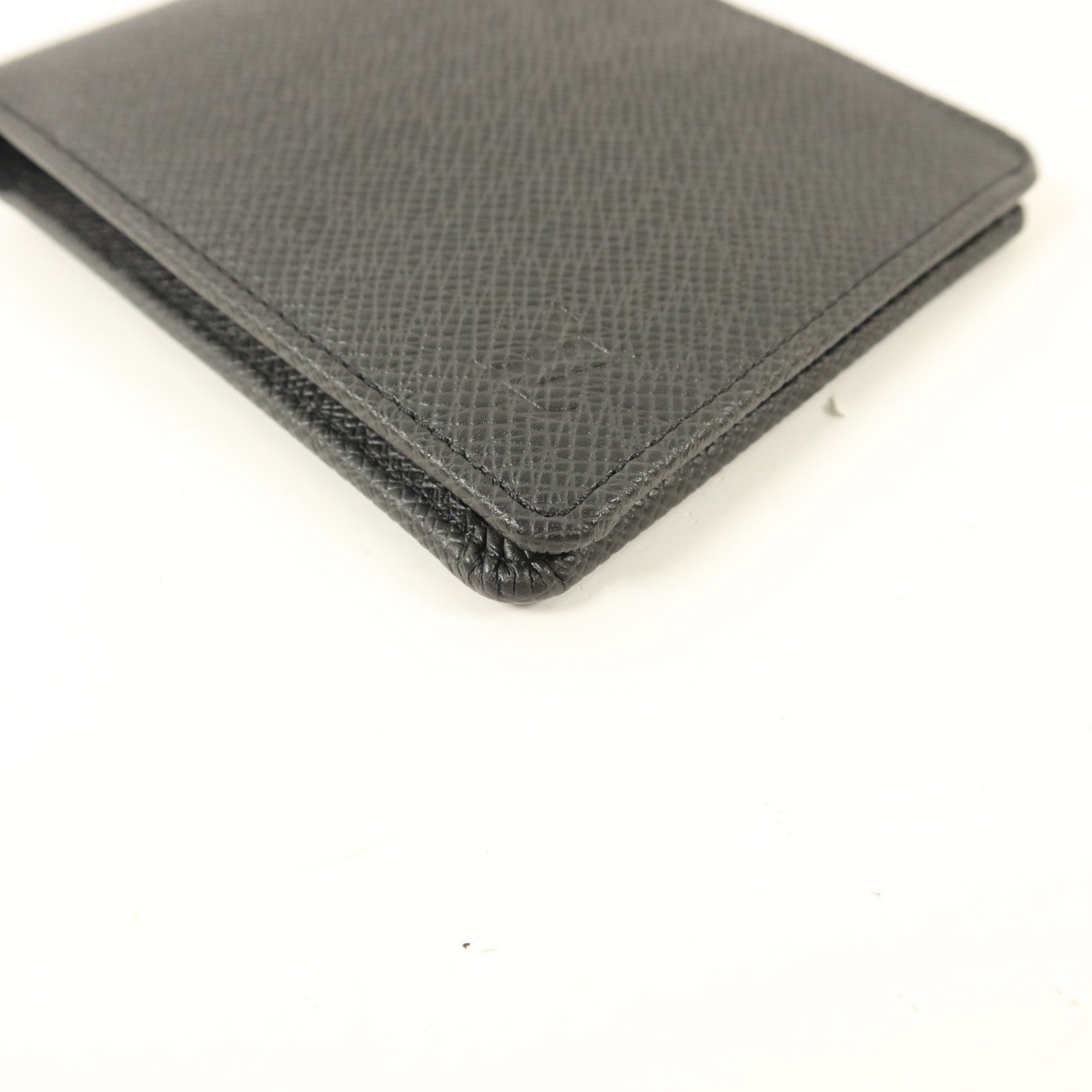 LOUIS VUITTON Taiga Multiple Wallet錢包