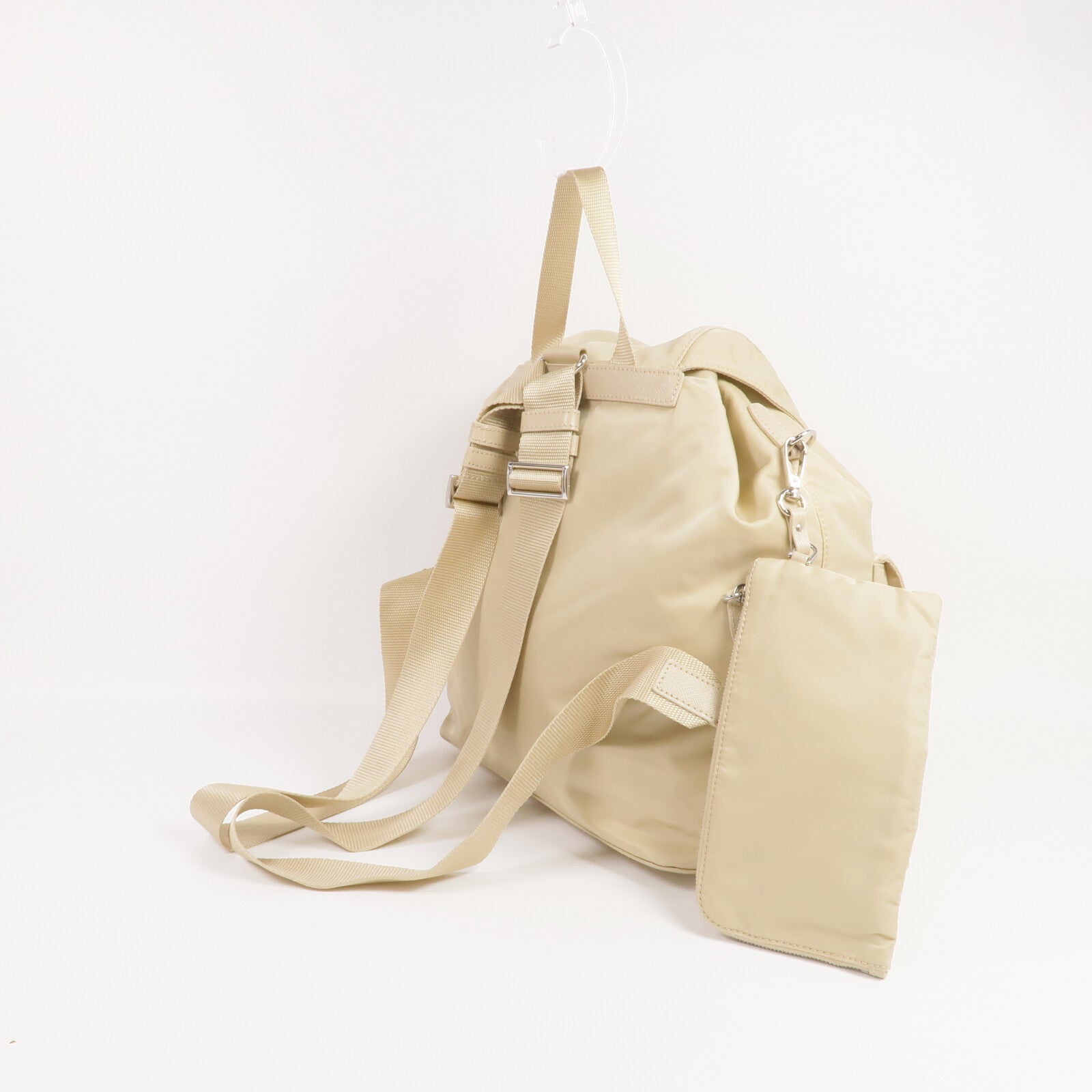 PRADA 尼龍Backpack銀扣背包