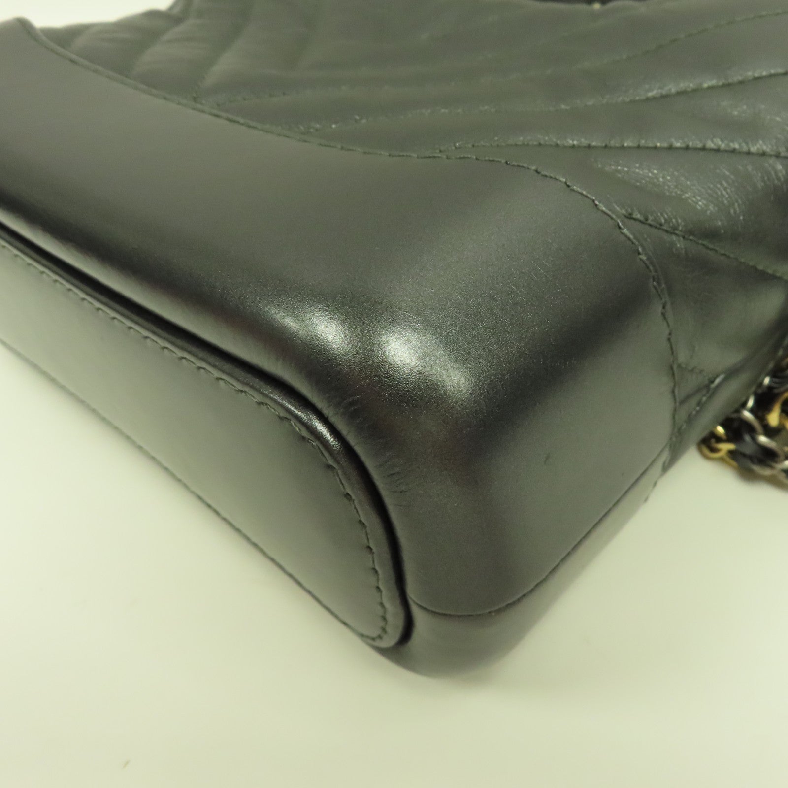 CHANEL 斜紋牛皮皮革Gabrielle Bag金/銀扣鏈帶肩背袋灰色