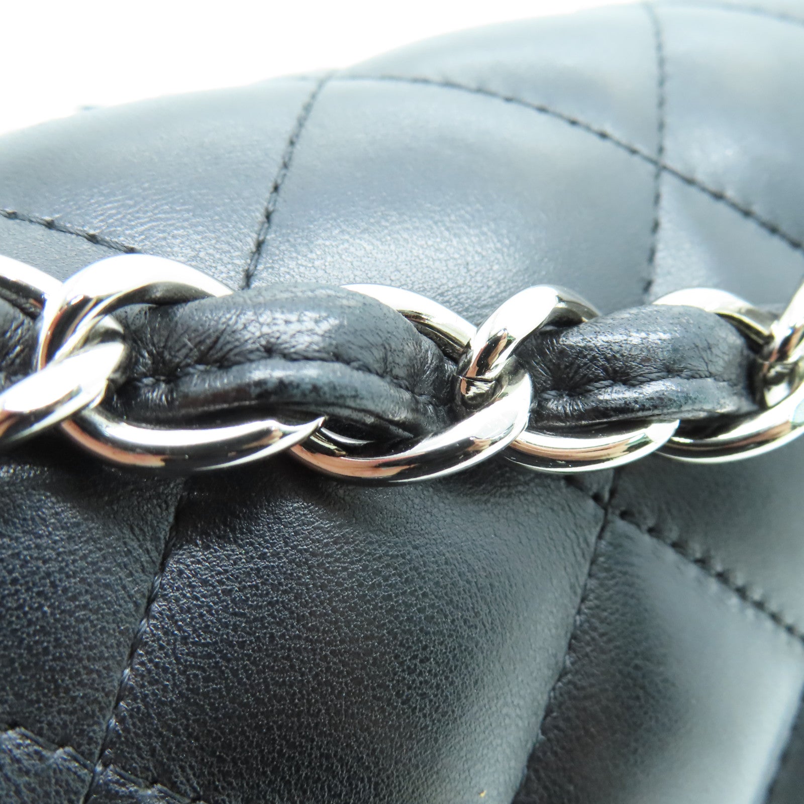 CHANEL 菱格羊皮皮革Classic Chain Shoulder银扣手挽肩背两用袋黑色