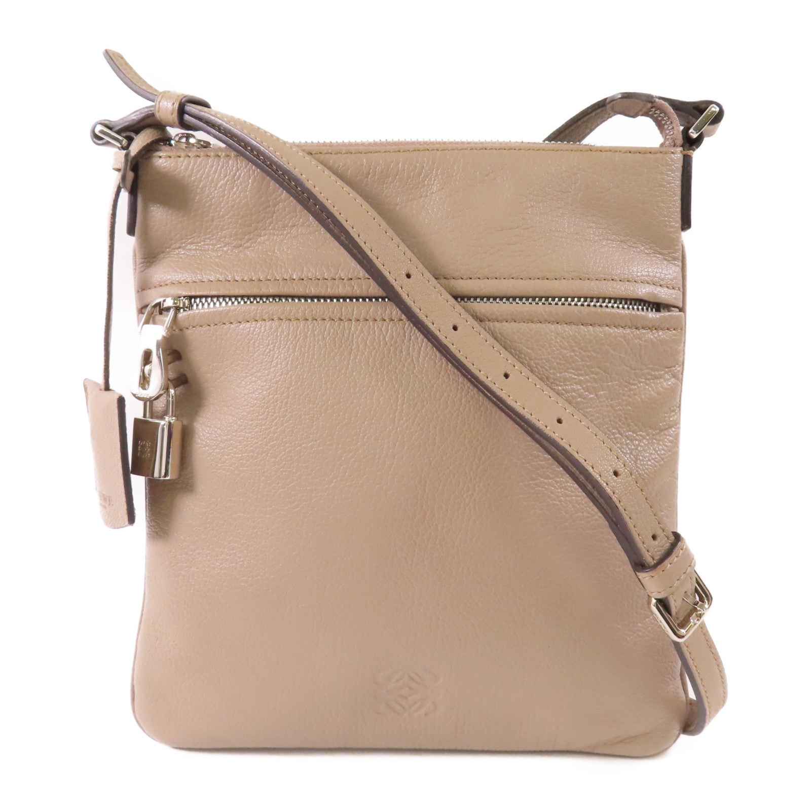 LOEWE 【激減優惠】牛皮皮革Shoulder Bag銀扣肩背袋