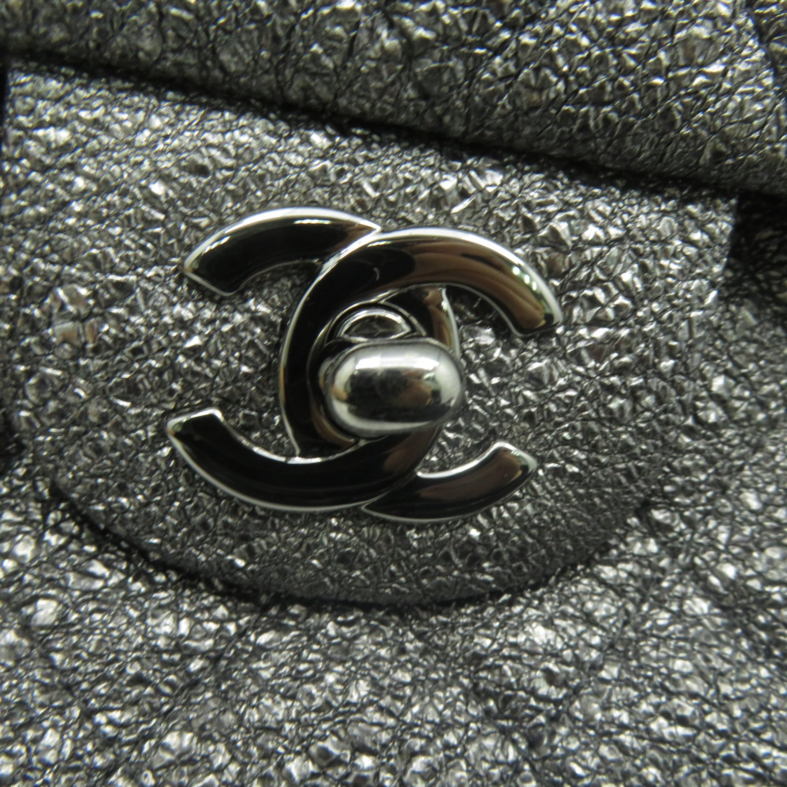 CHANEL 菱格牛皮皮革Chain Shoulder銀扣鏈帶肩背袋銀色