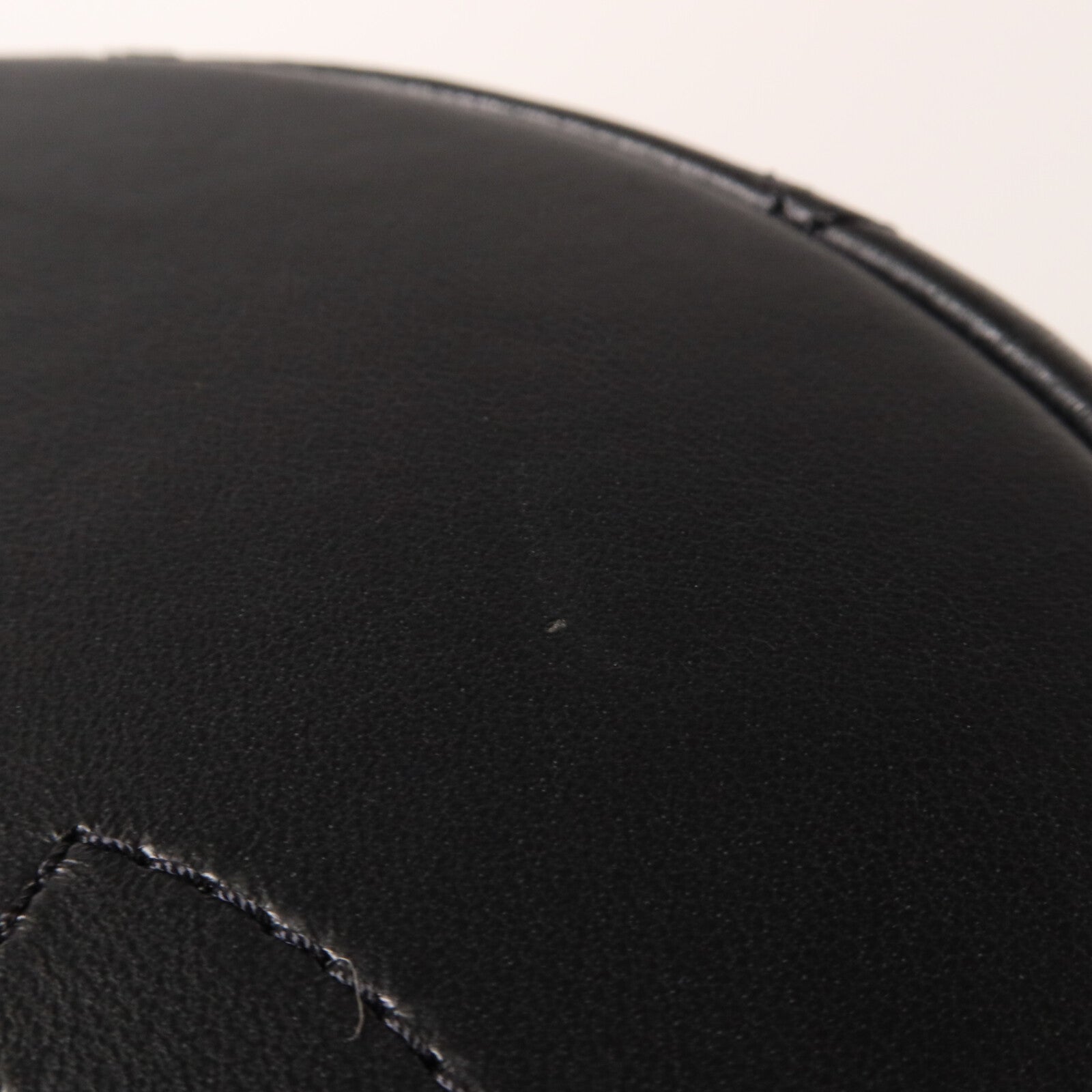 CHANEL 羊皮皮革Bucket Bag鏈帶手挽肩背兩用袋