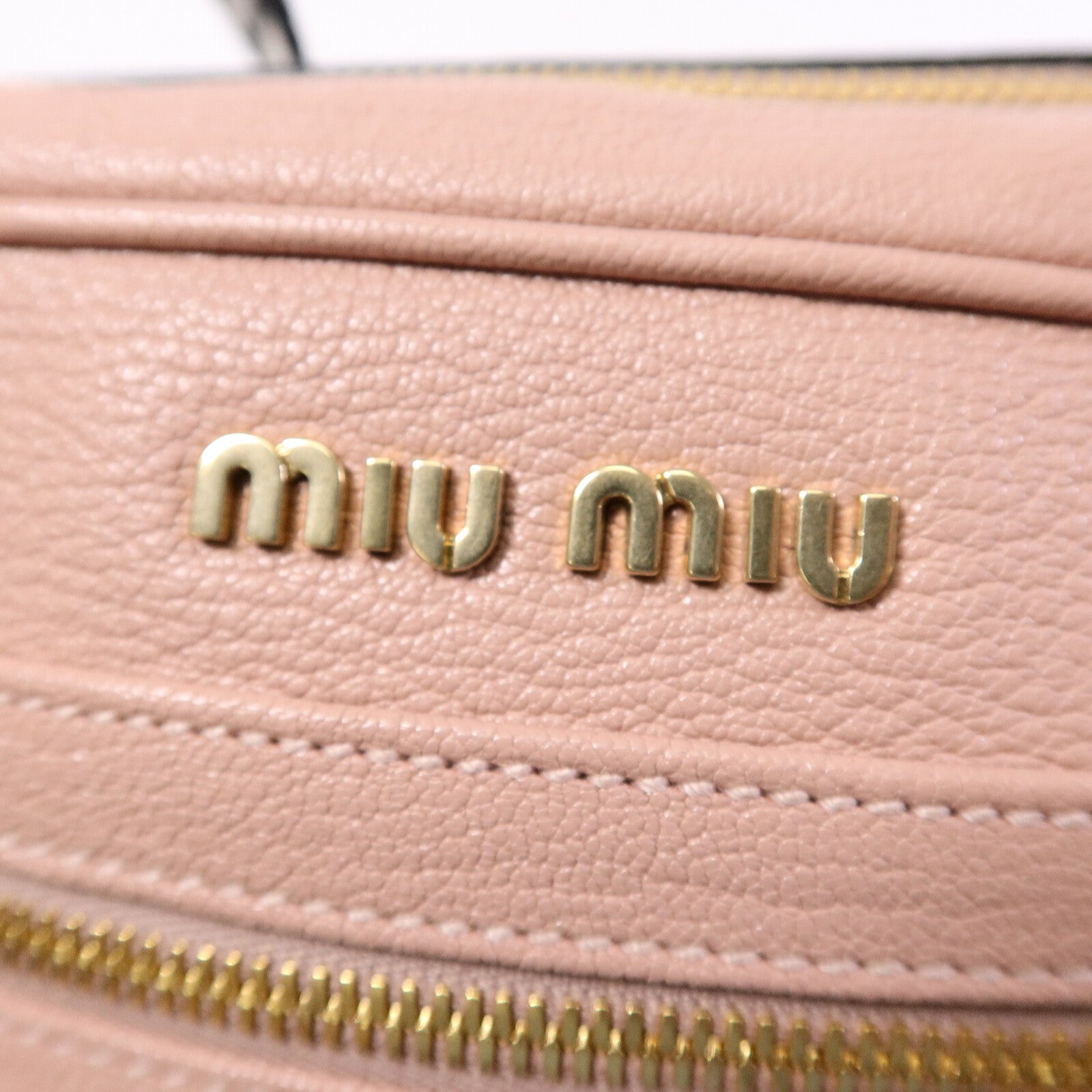 Miu Miu 牛皮皮革Shoulder Bag肩背袋