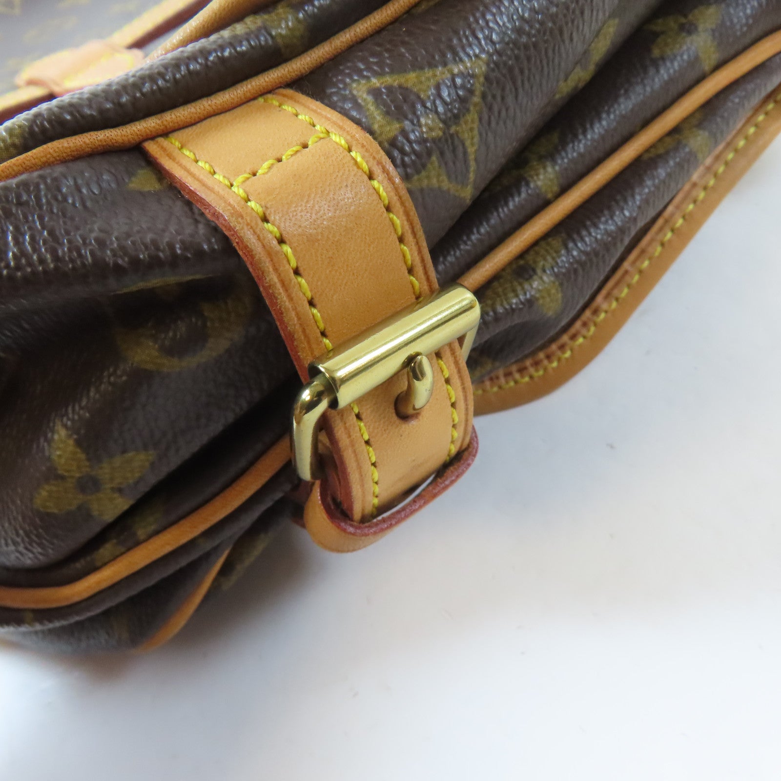 LOUIS VUITTON Monogram Saumur 30金扣肩背袋啡色