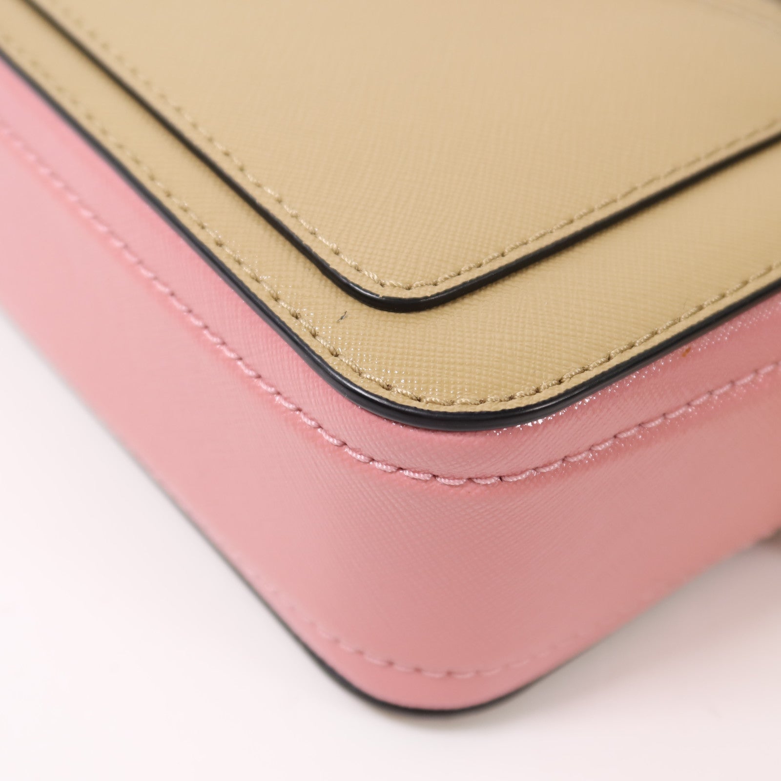 MARC JACOBS 牛皮皮革The Snapshot Camera Bag金扣肩背袋