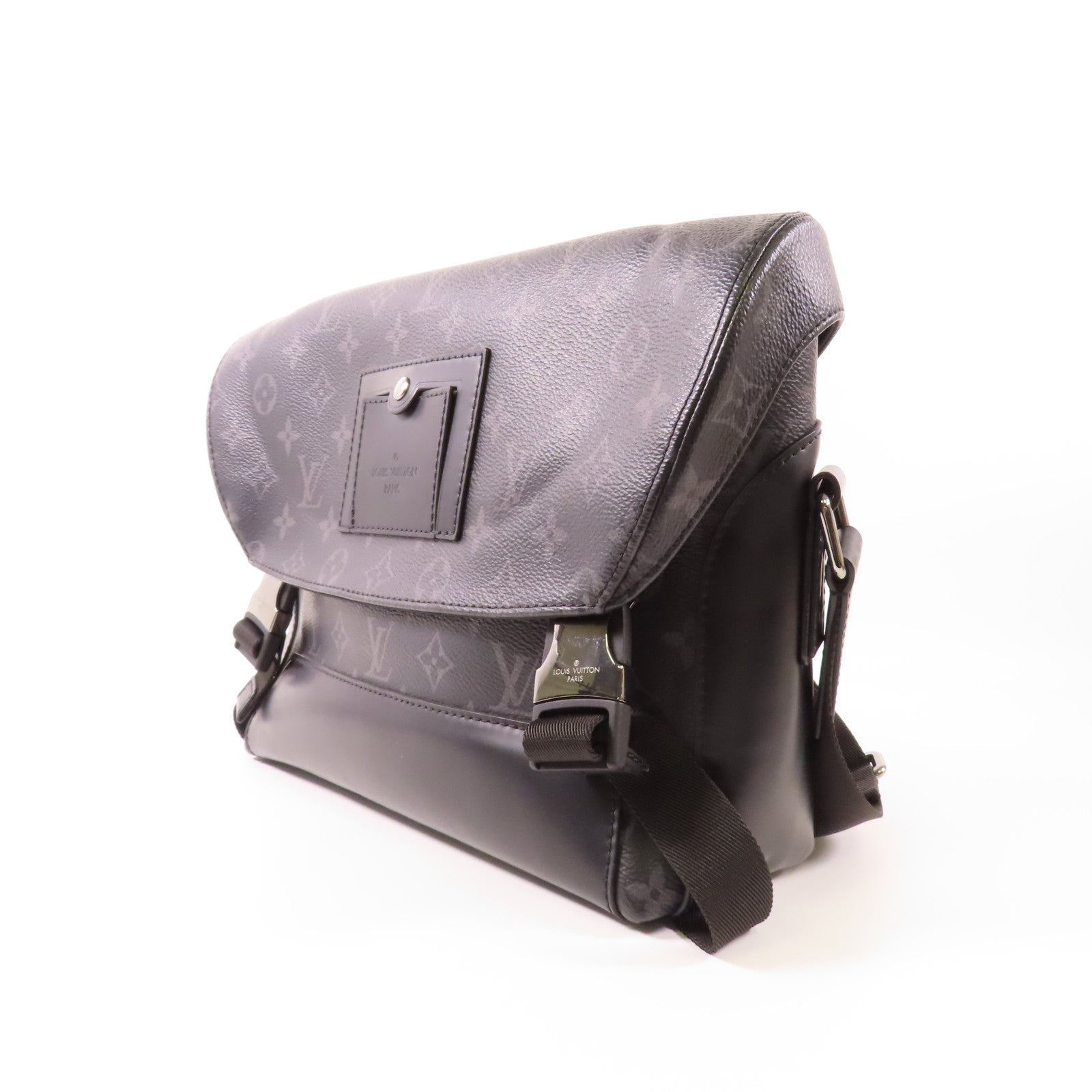 LOUIS VUITTON 【激減優惠】Monogram Eclipse Messenger PM Voyager銀扣肩背袋