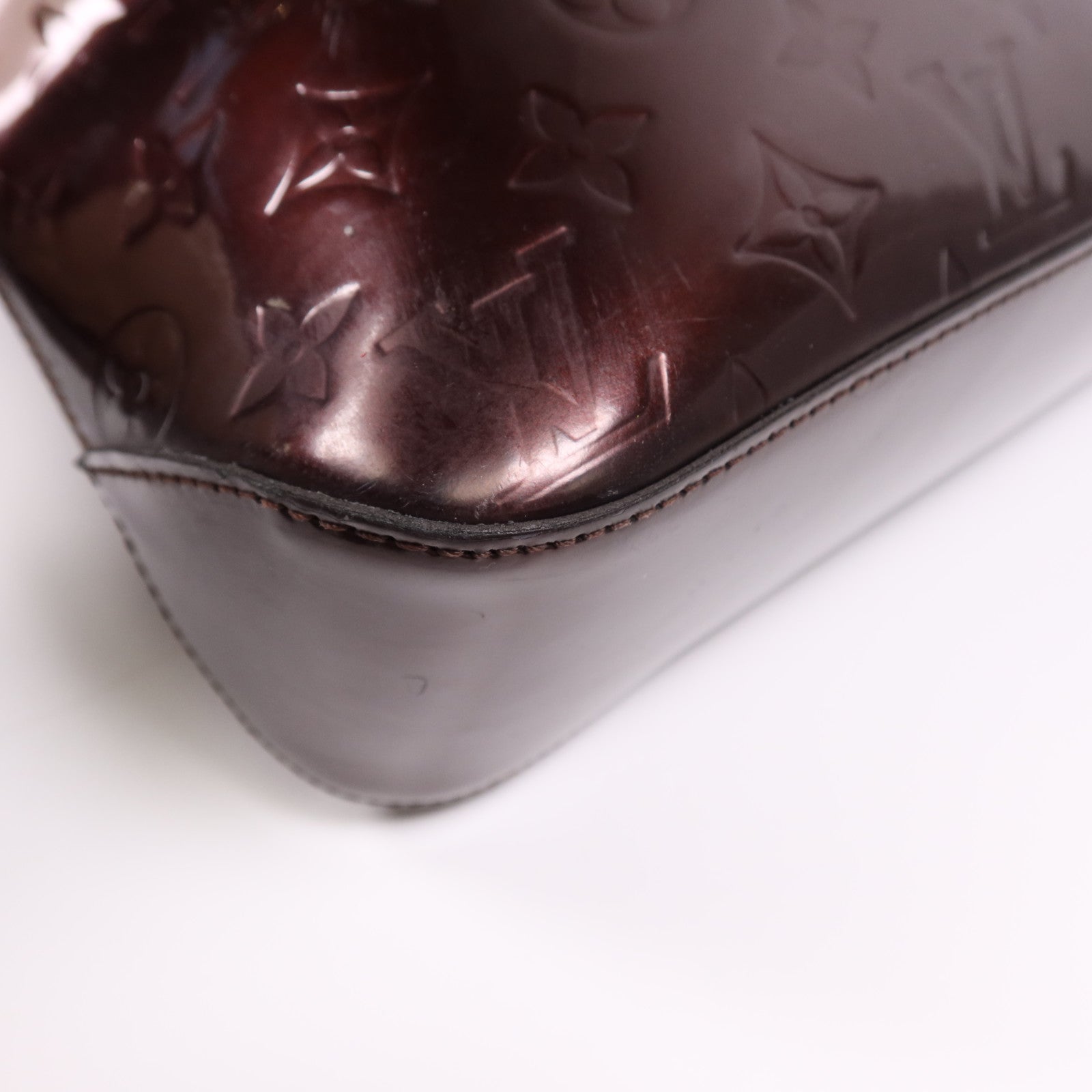 LOUIS VUITTON Vernis Brentwood金扣肩背袋