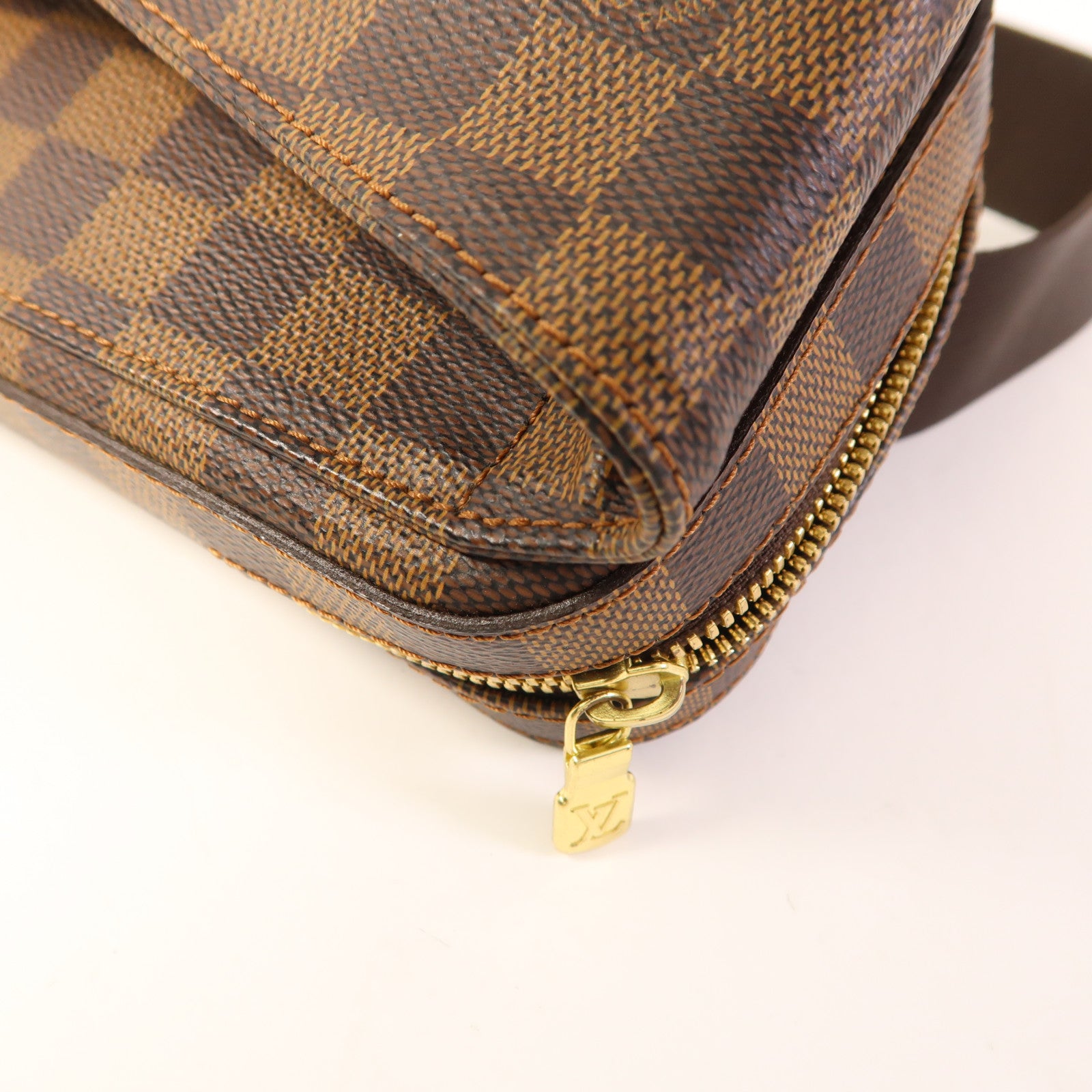 LOUIS VUITTON Damier Geronimos金扣腰包