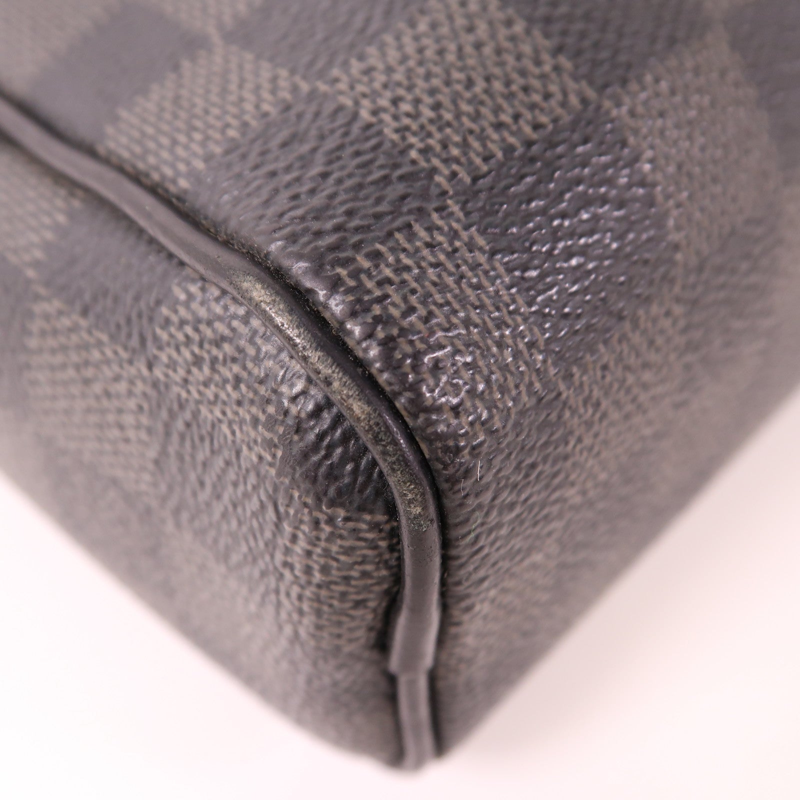 LOUIS VUITTON Damier Graphite Dayton MM銀扣肩背袋