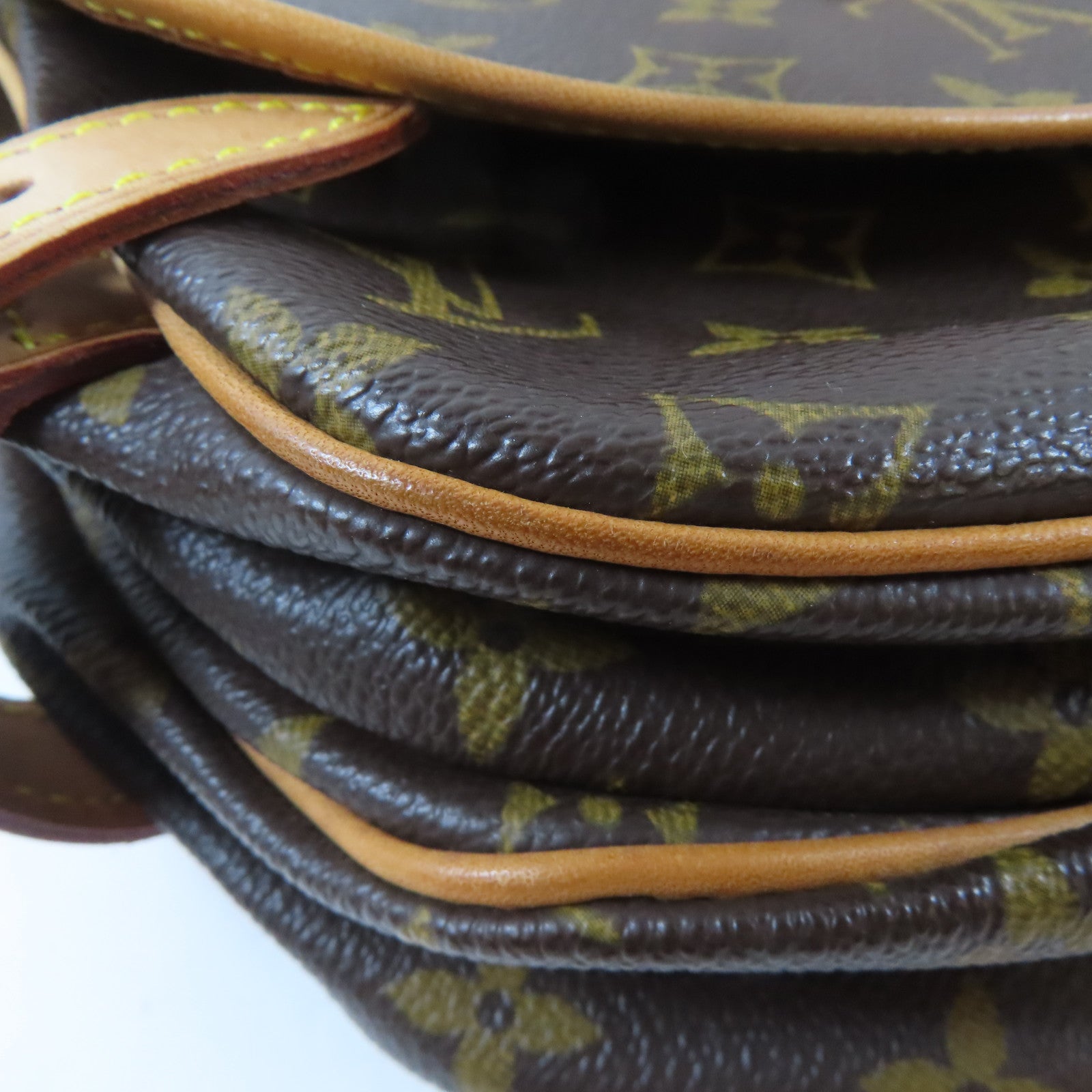 LOUIS VUITTON Monogram Saumur 30金扣肩背袋啡色