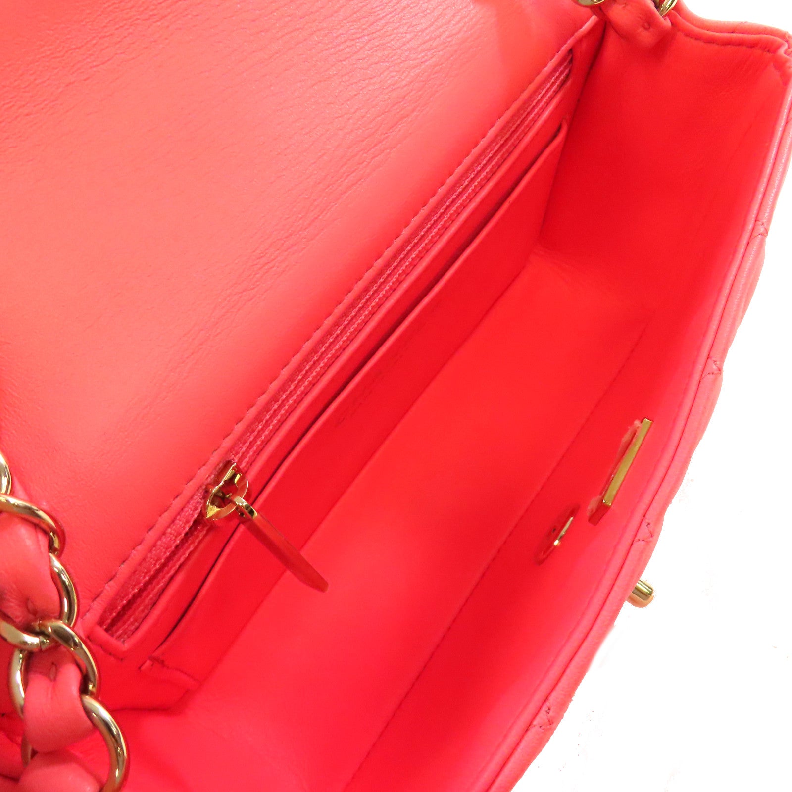 CHANEL 菱格羊皮皮革Classic Flap 20cm Chain Shoulder Bag金扣鏈帶肩背袋粉紅色
