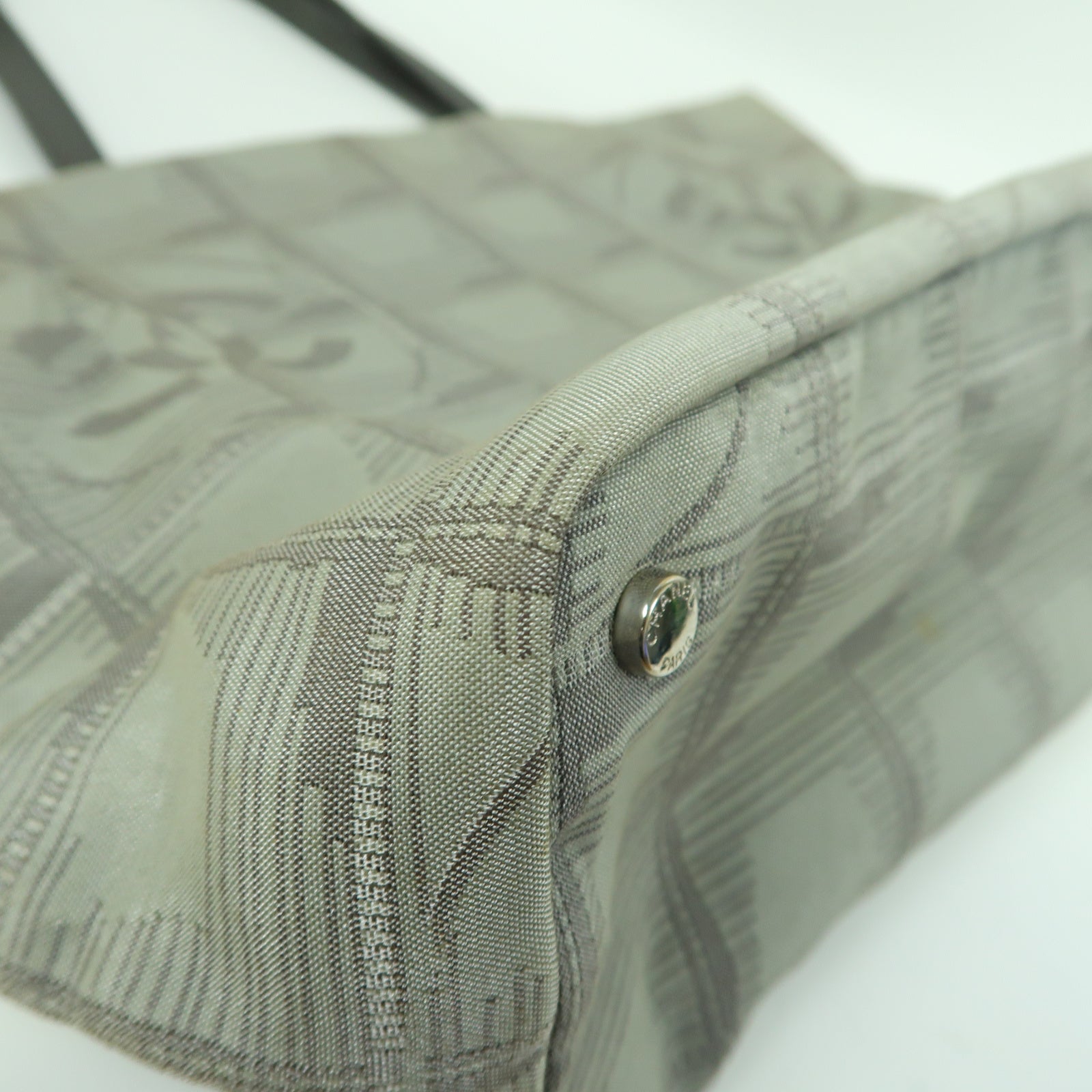 CHANEL 尼龍Tote Bag銀扣手挽袋灰色
