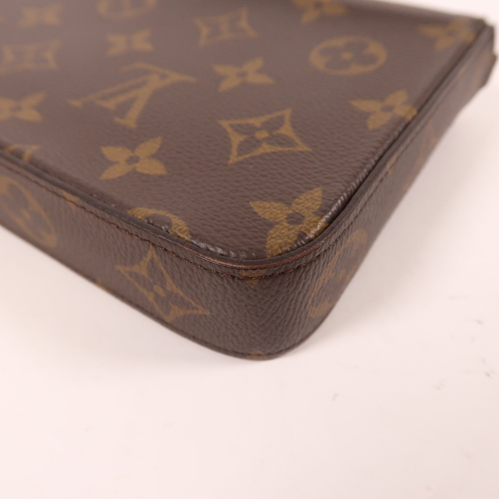 LOUIS VUITTON Monogram Pochette Felicie金扣鏈帶肩背袋棕色