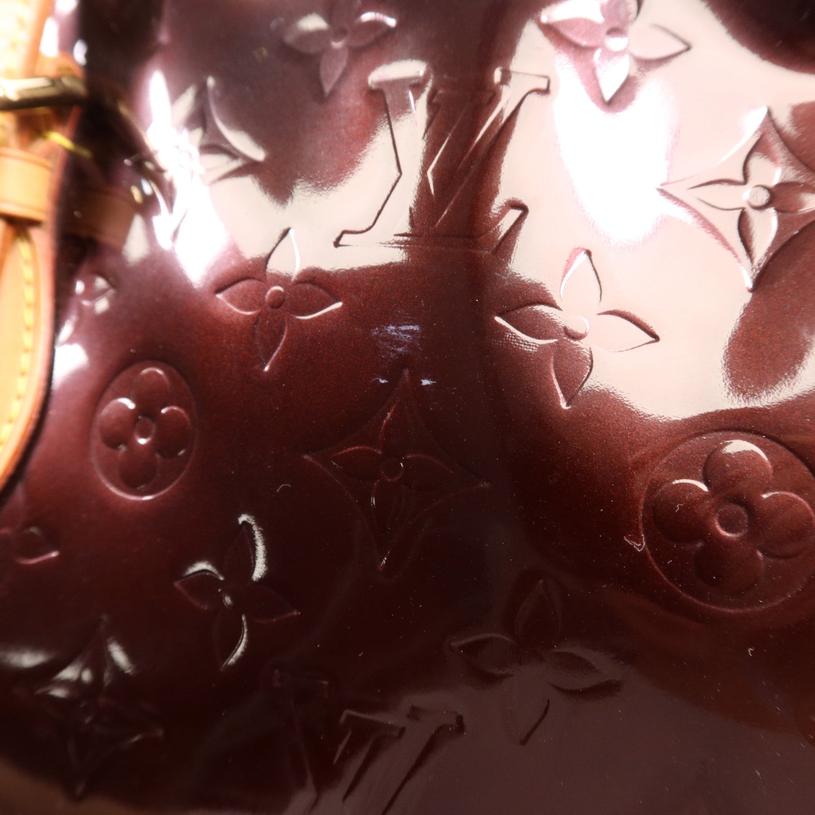 LOUIS VUITTON Vernis Brentwood金扣肩背袋