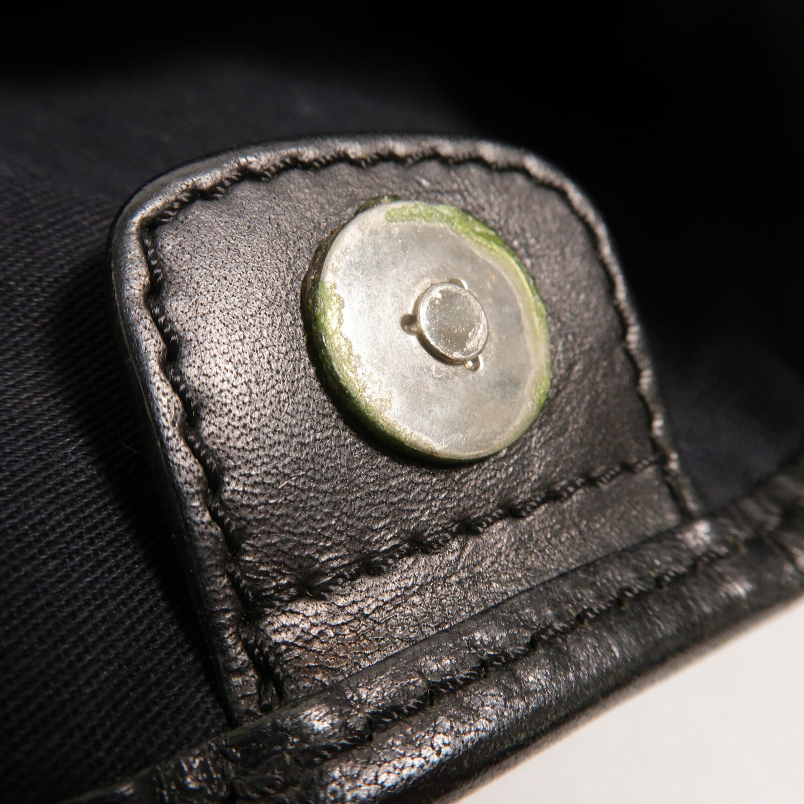 GIVENCHY 牛皮皮革Shoulder Bag鏈帶肩背袋