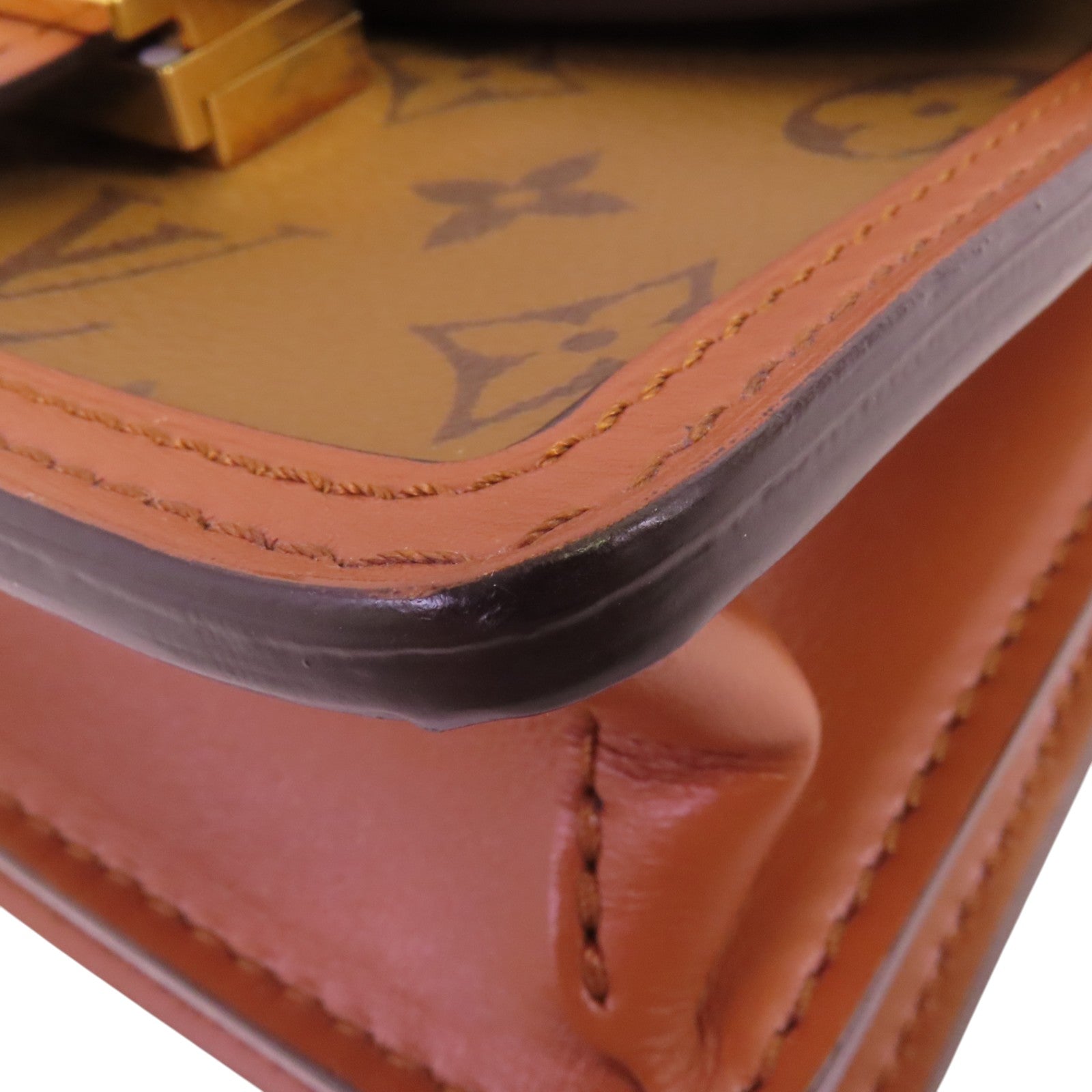 LOUIS VUITTON Monogram Reverse Mini Dauphine金扣肩背袋