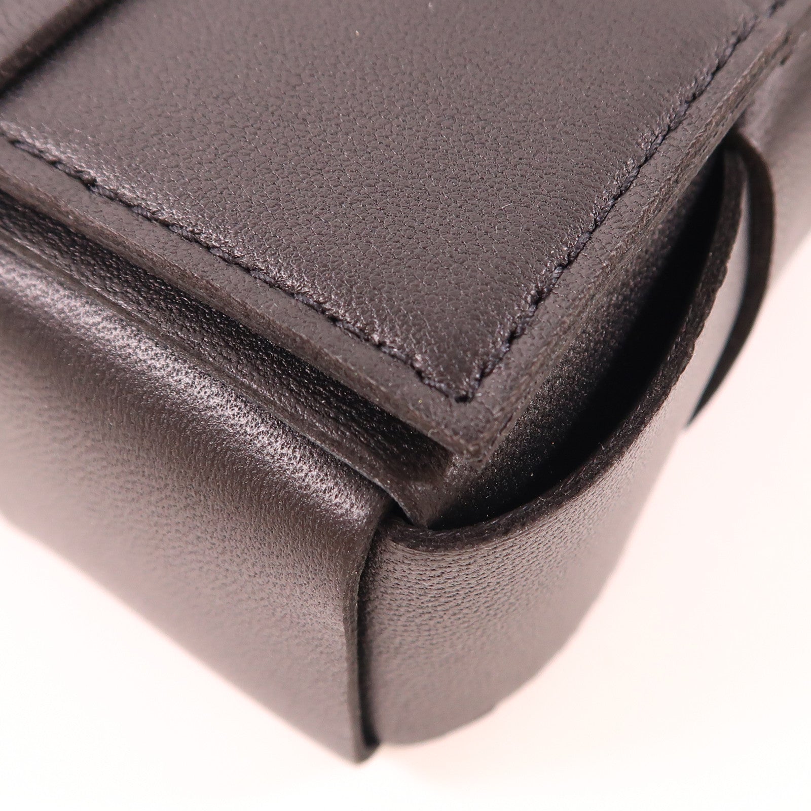 BOTTEGA VENETA 皮革Candy Cassette Shoulder Bag肩背袋