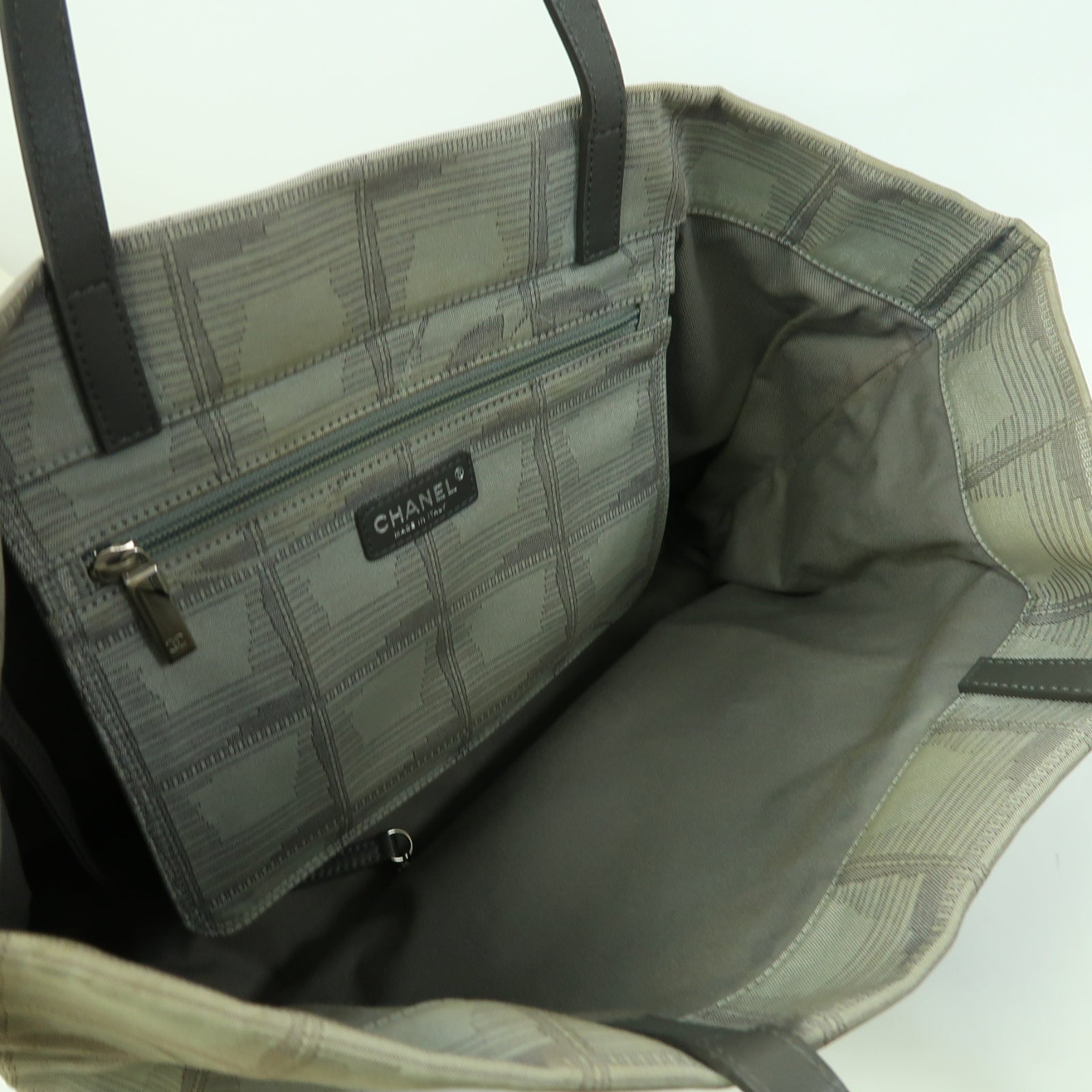 CHANEL 尼龍Tote Bag銀扣手挽袋灰色