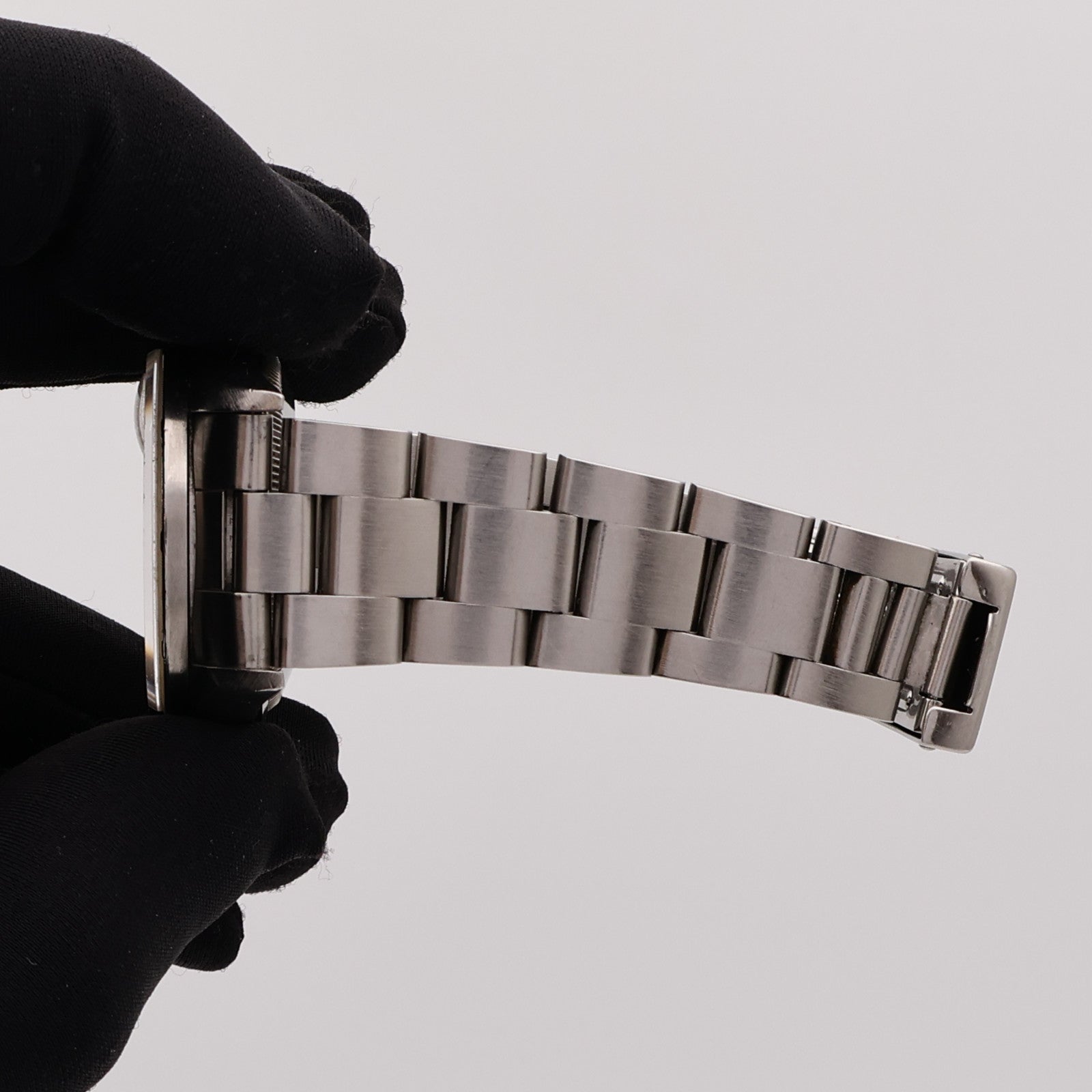 ROLEX Oyster Perpetual Date 15210