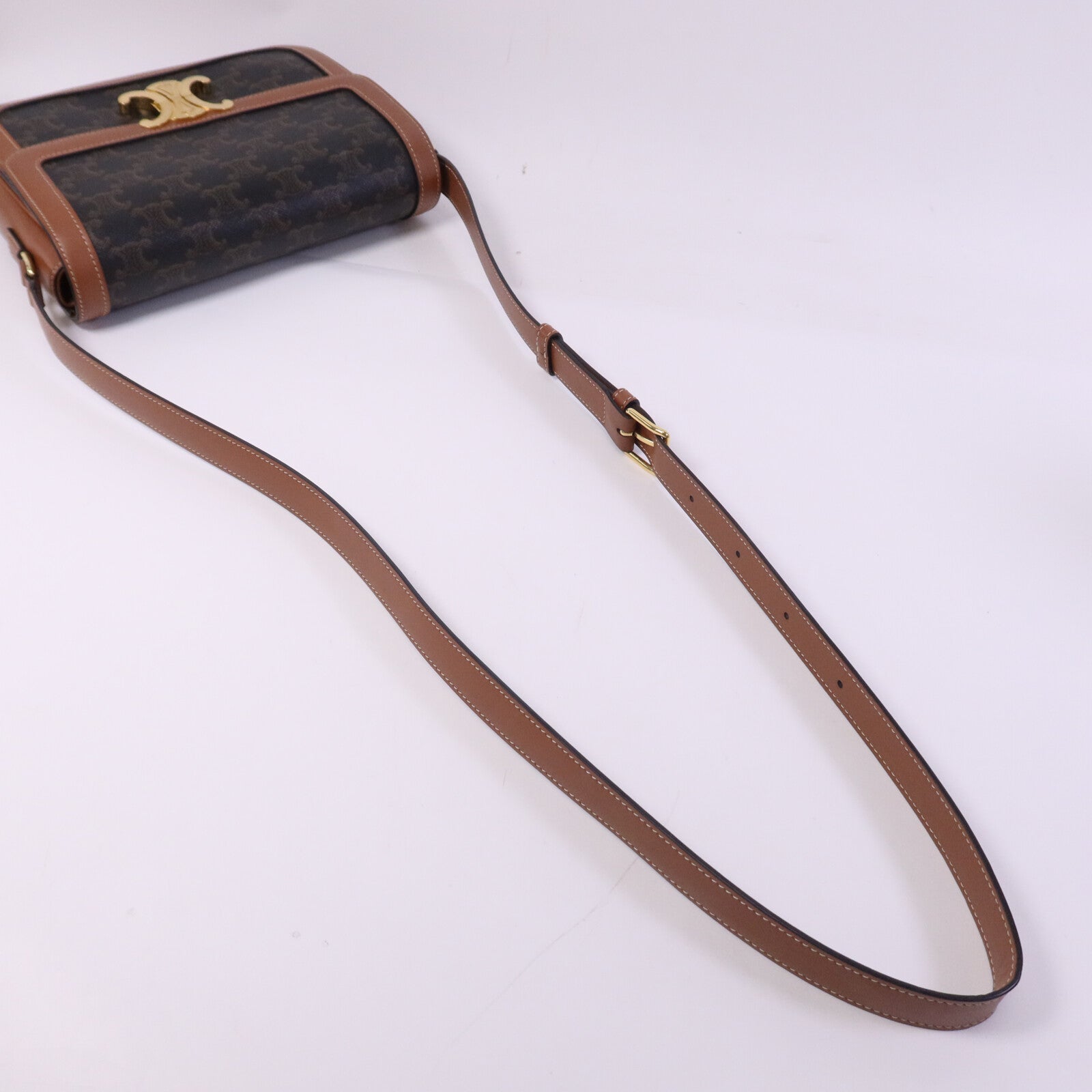 CELINE 塗層帆布Teen Triomphe Bag金扣肩背袋