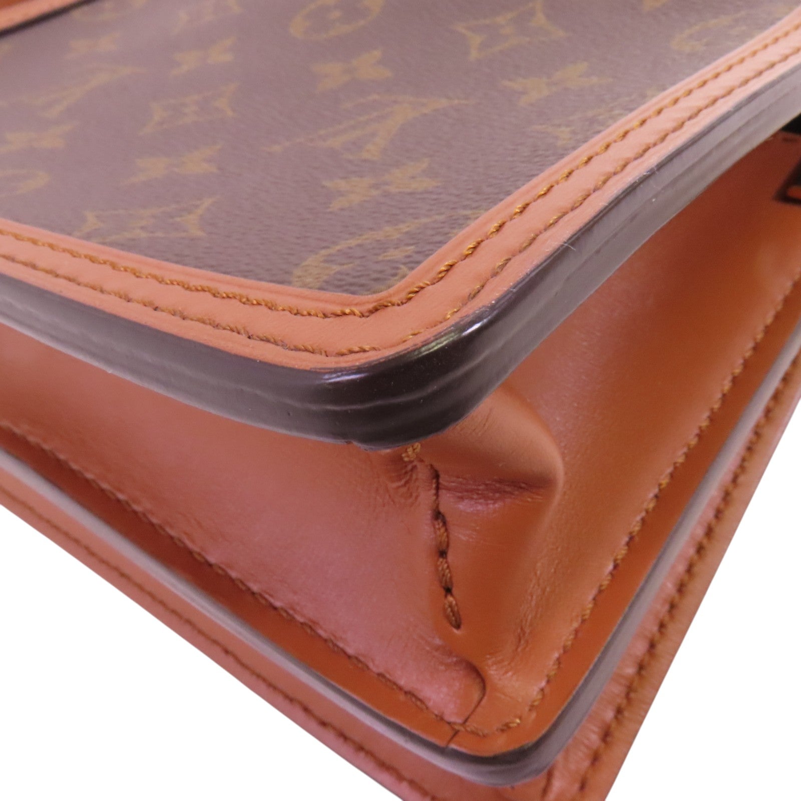 LOUIS VUITTON Monogram Reverse Mini Dauphine金扣肩背袋