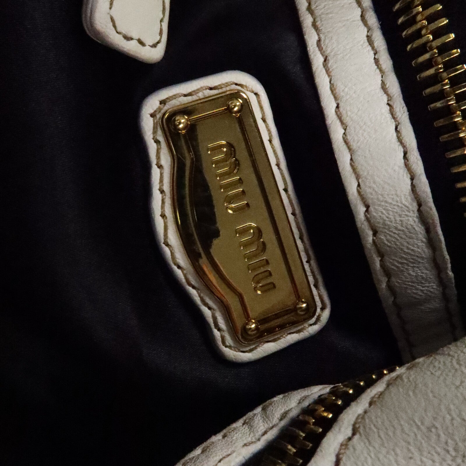 Miu Miu 羊皮皮革Shoulder Bag肩背袋