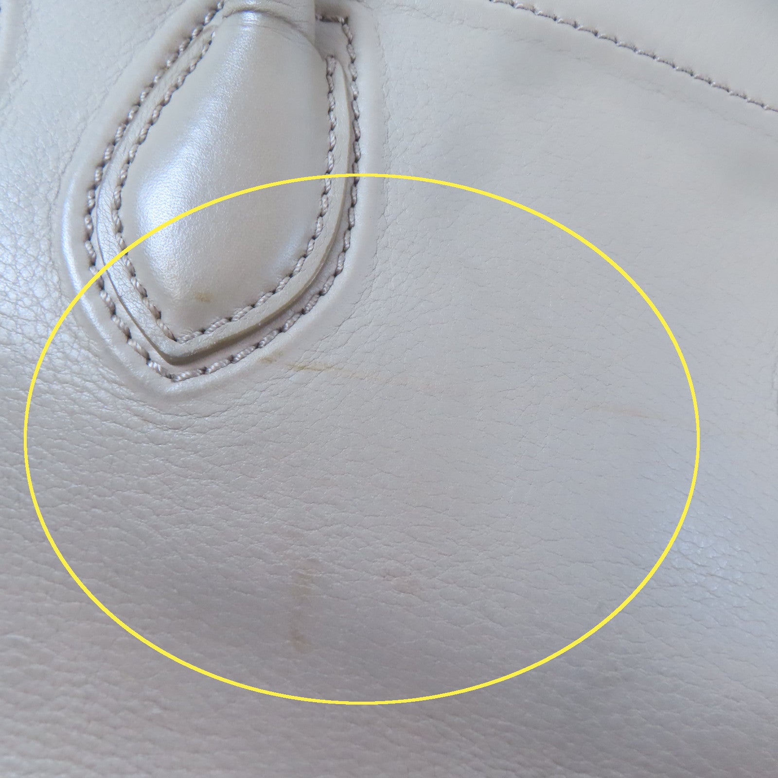 CELINE 牛皮皮革Nano Luggage Bag金扣肩背袋杏色
