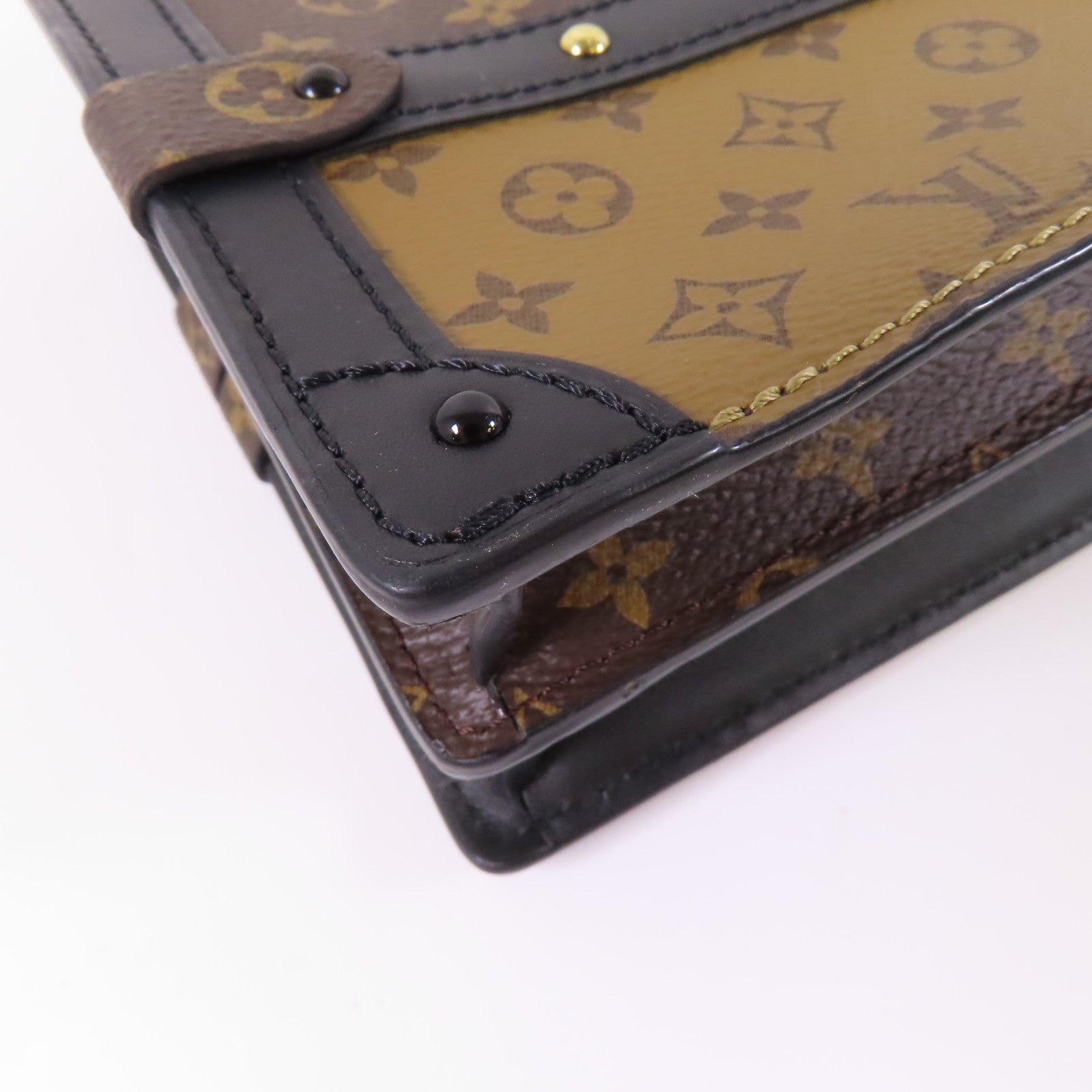 LOUIS VUITTON Monogram Reverse Trunk Clutch金扣肩背袋棕色