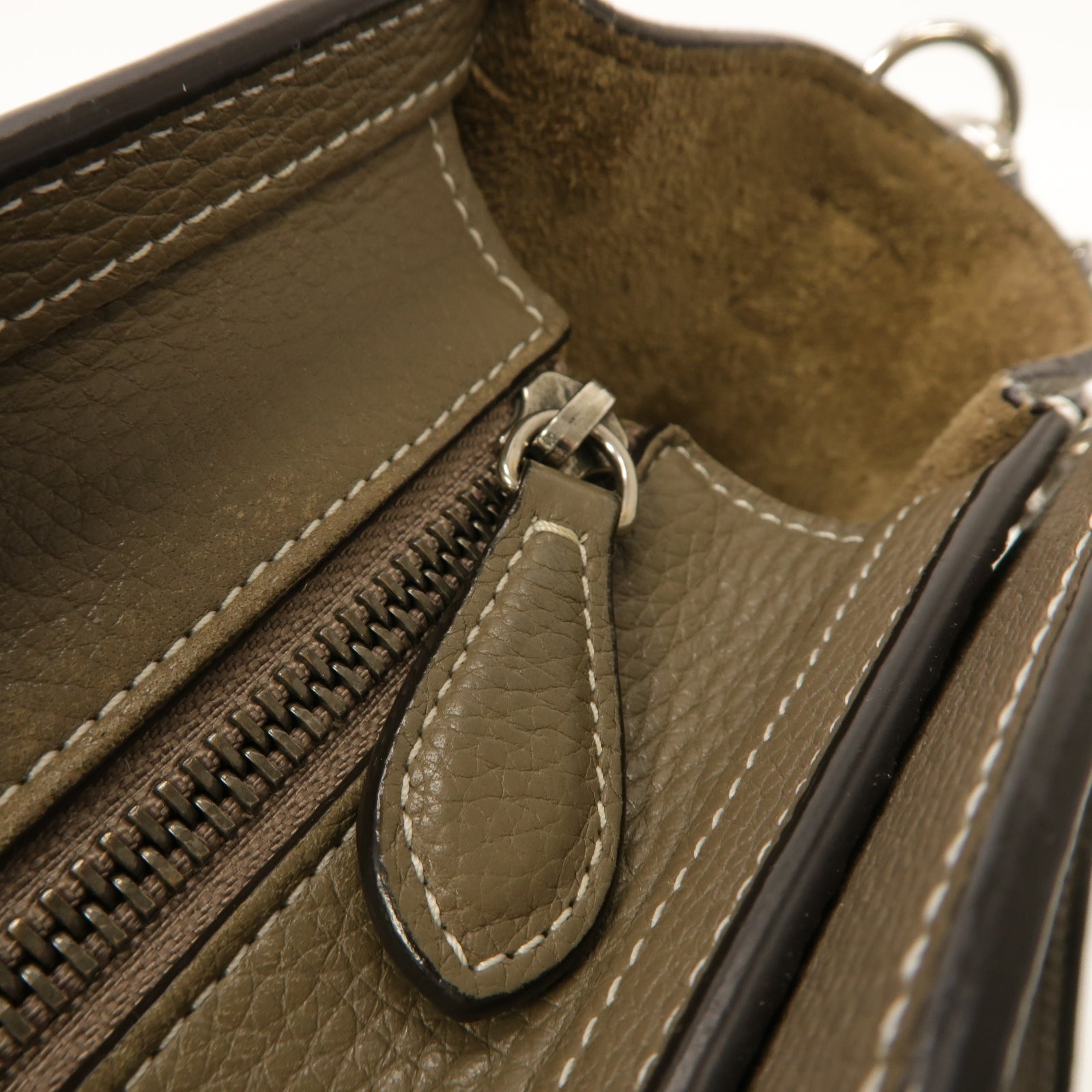 CELINE 【激減優惠】牛皮皮革Nano Luggage銀扣手挽肩背兩用袋米灰色