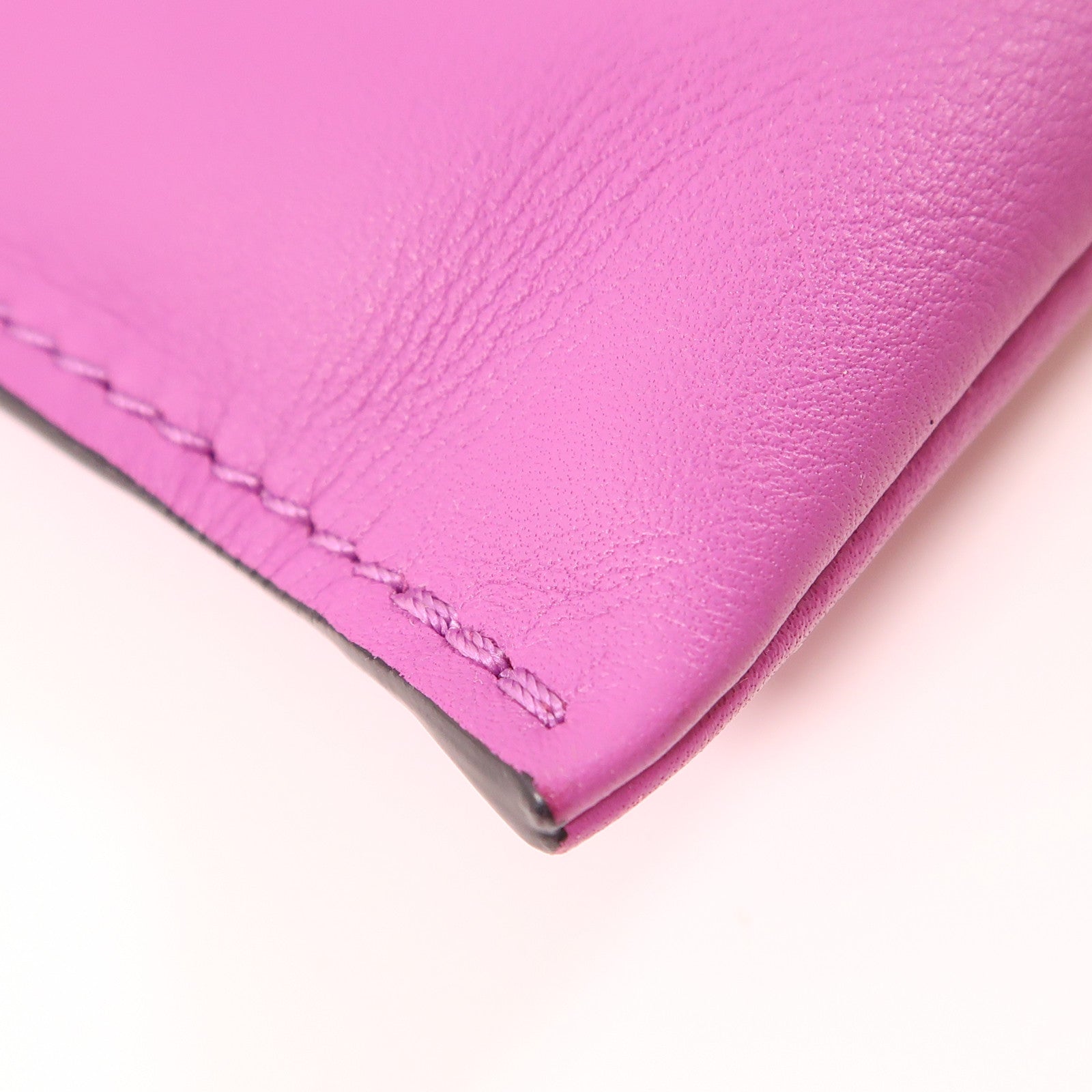 LOEWE 羊皮皮革Flamenco Pocket肩背袋