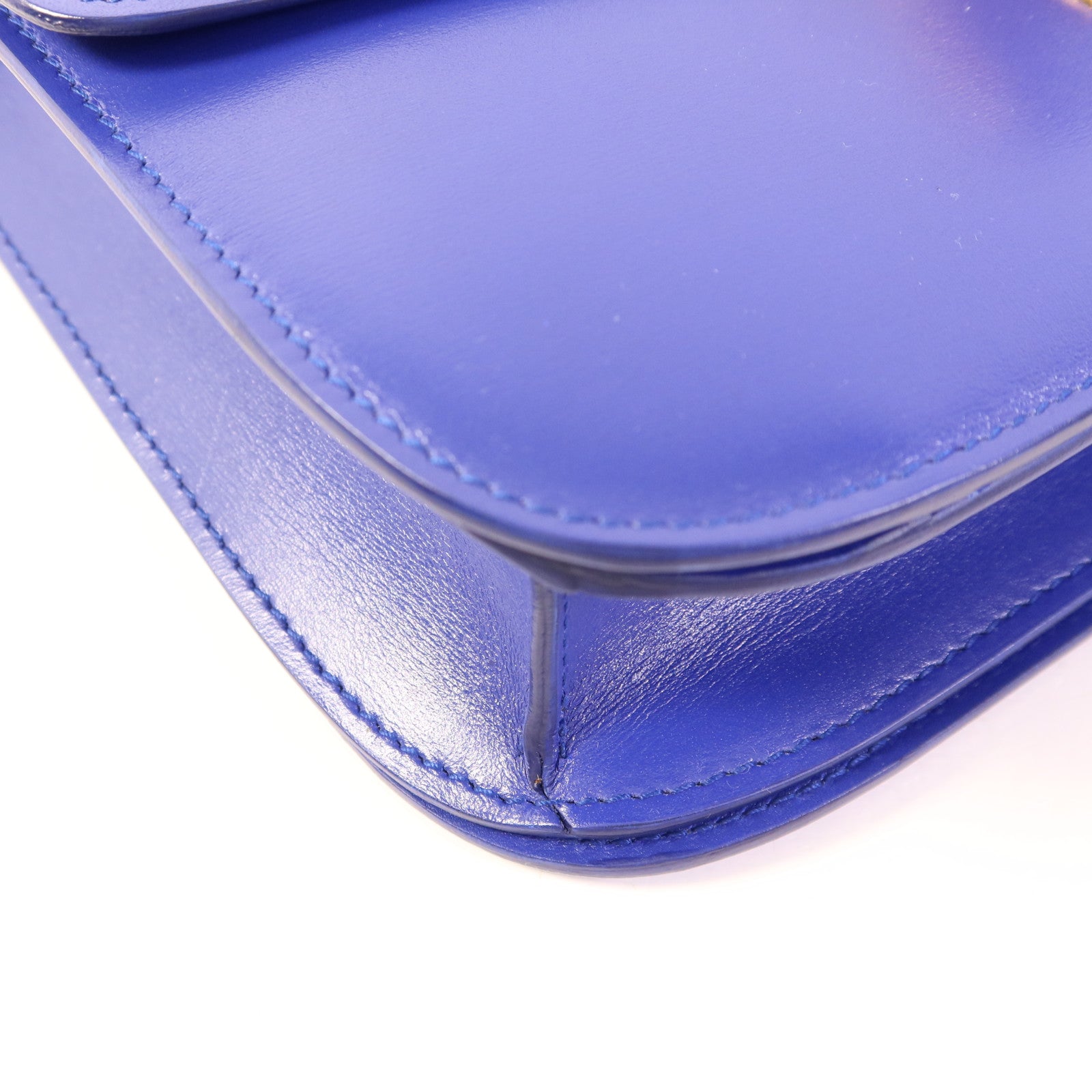 CELINE 牛皮皮革Classic Box M金扣肩背袋