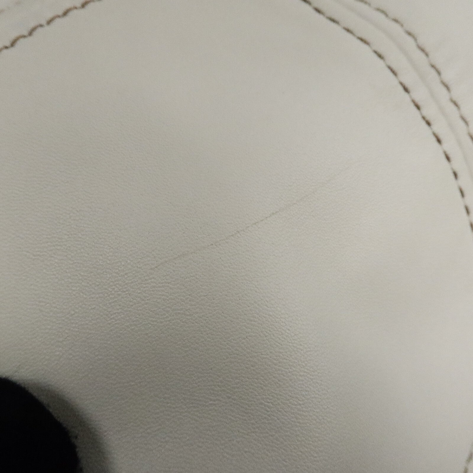 Miu Miu 羊皮皮革Shoulder Bag肩背袋