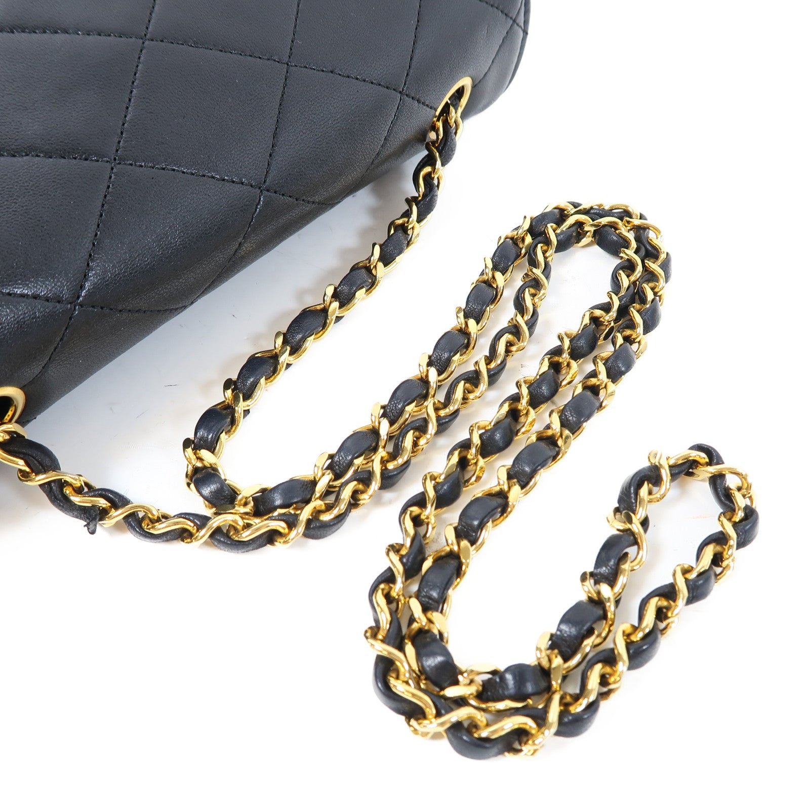 CHANEL 菱格羊皮皮革Vintage Chain Shoulder金扣鏈帶肩背袋黑色